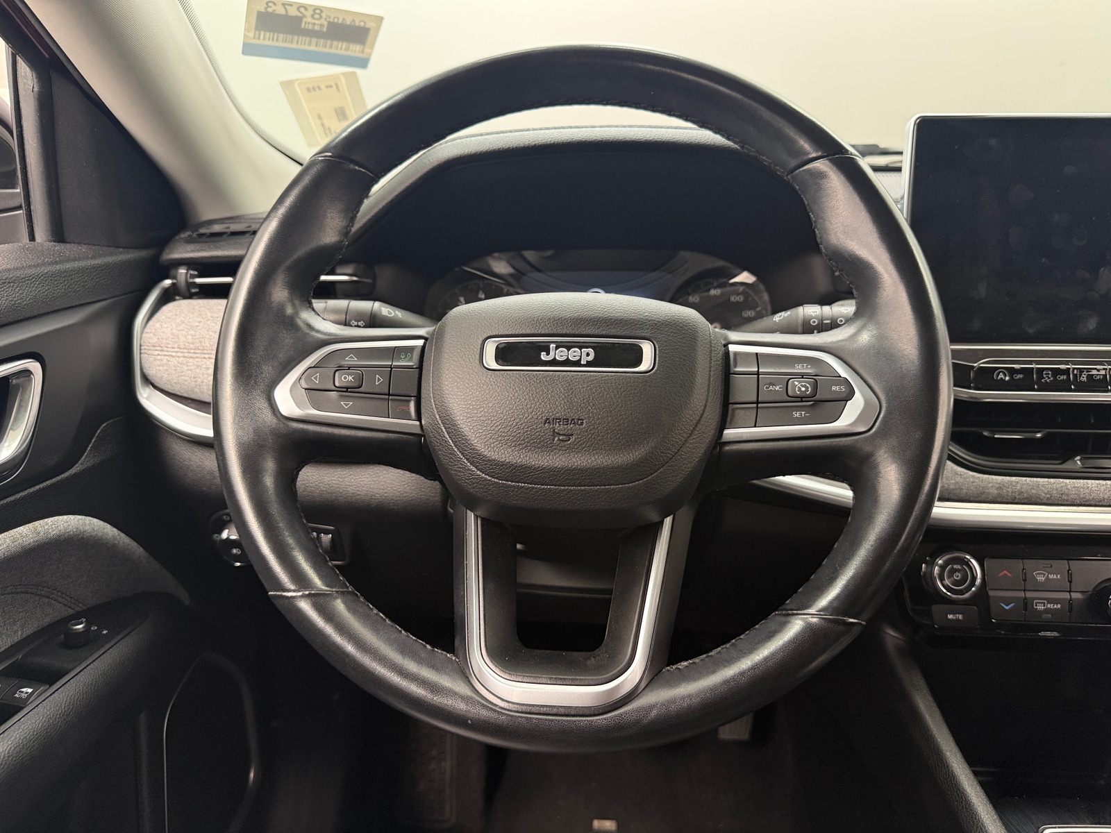 Thumbnail: 2022 Jeep Compass - 4