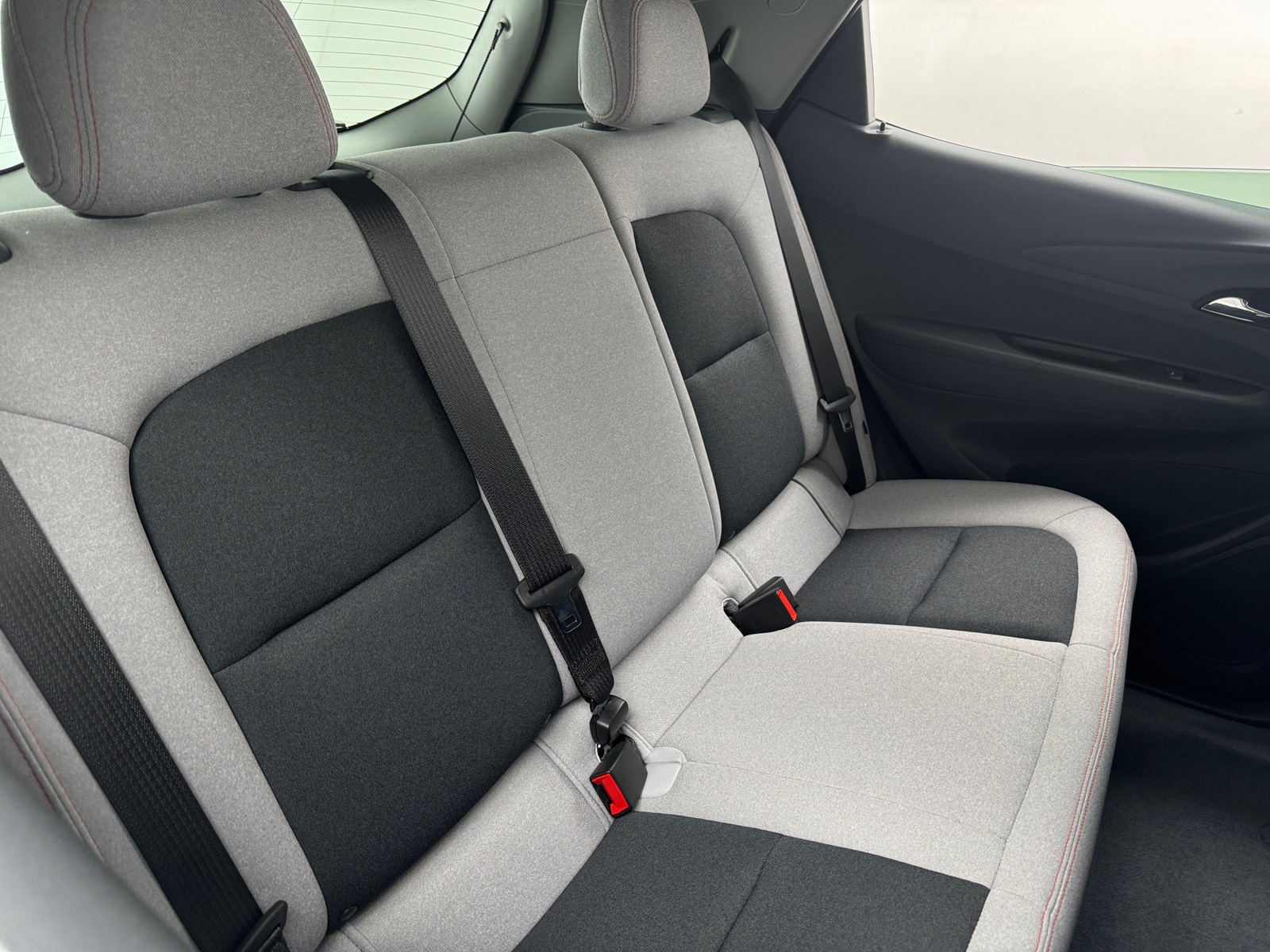 Thumbnail: 2020 Chevrolet Bolt EV - 6