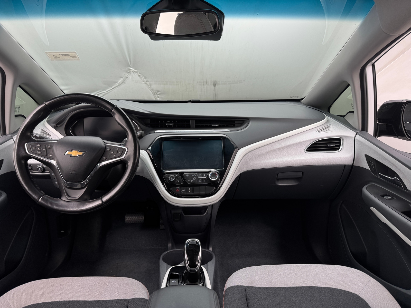 Thumbnail: 2020 Chevrolet Bolt EV - 3