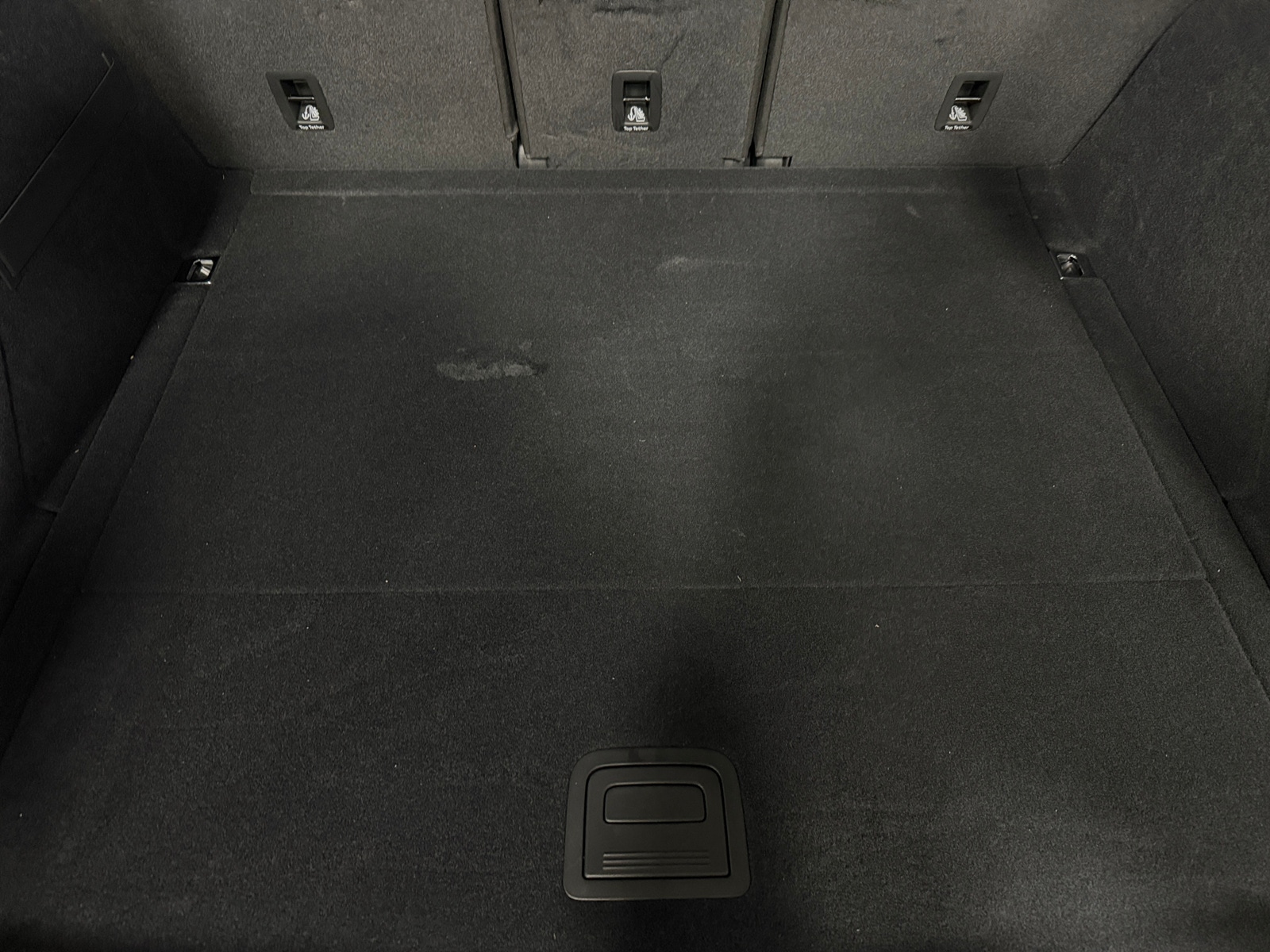 Thumbnail: 2025 Audi SQ5 - 6