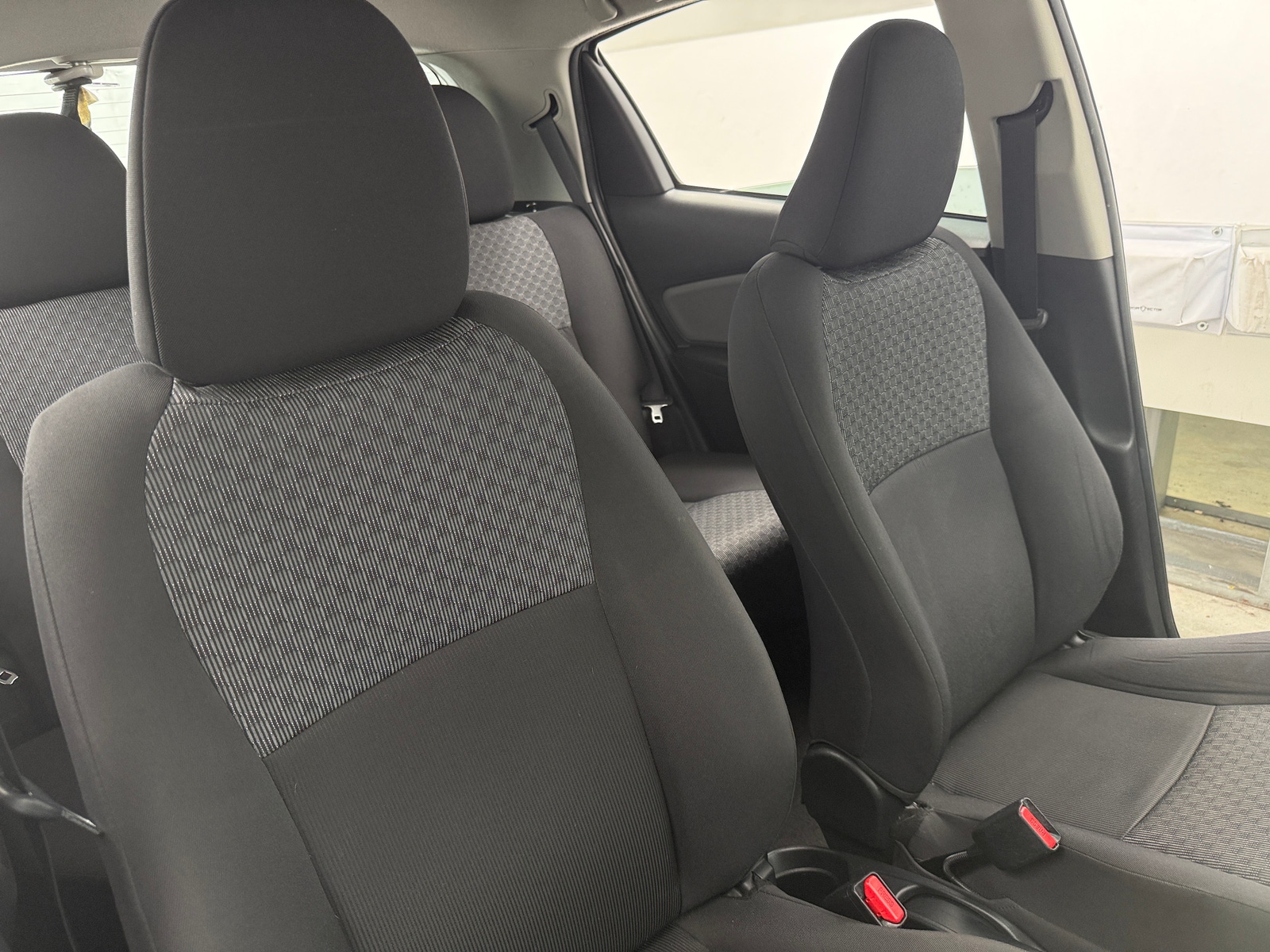 Thumbnail: 2017 Toyota Yaris - 2