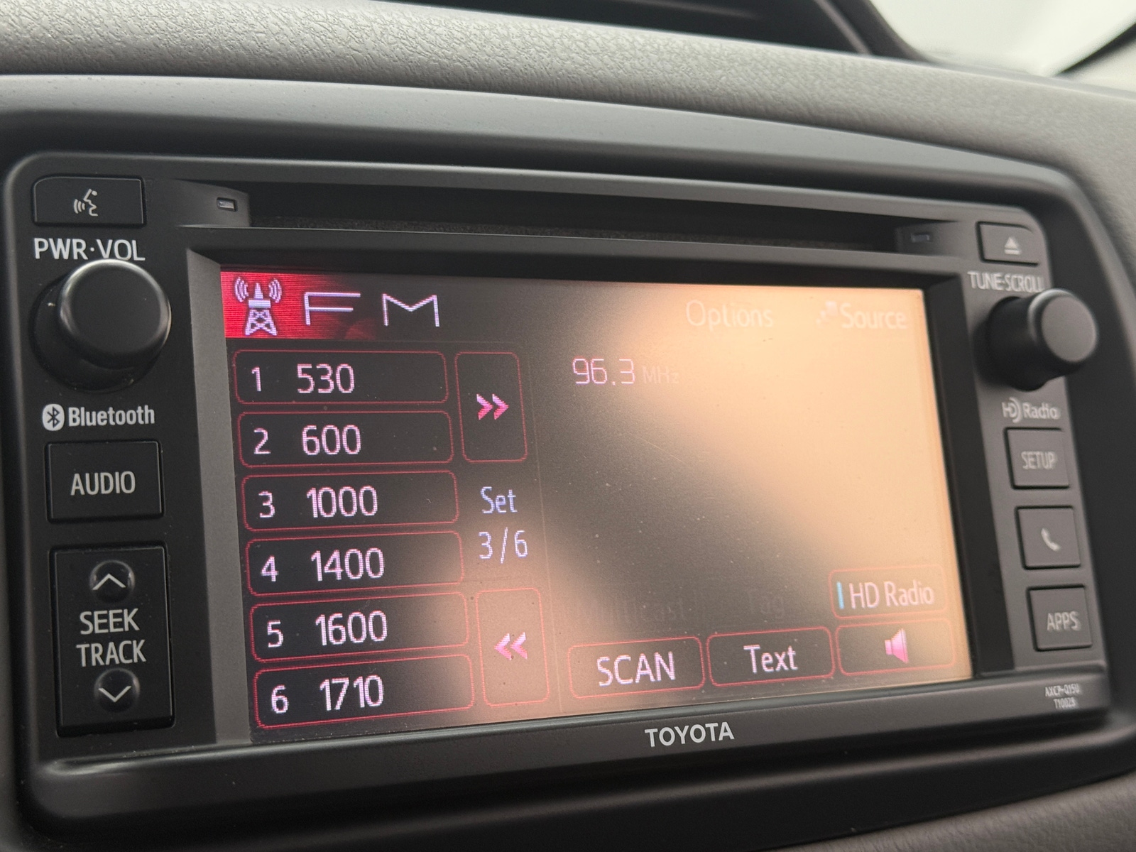 Thumbnail: 2017 Toyota Yaris - 4