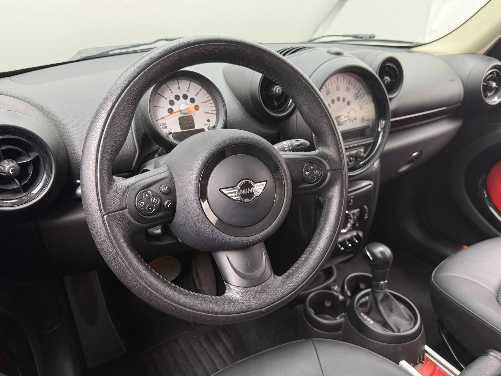 Thumbnail: 2014 MINI Cooper Countryman - 4