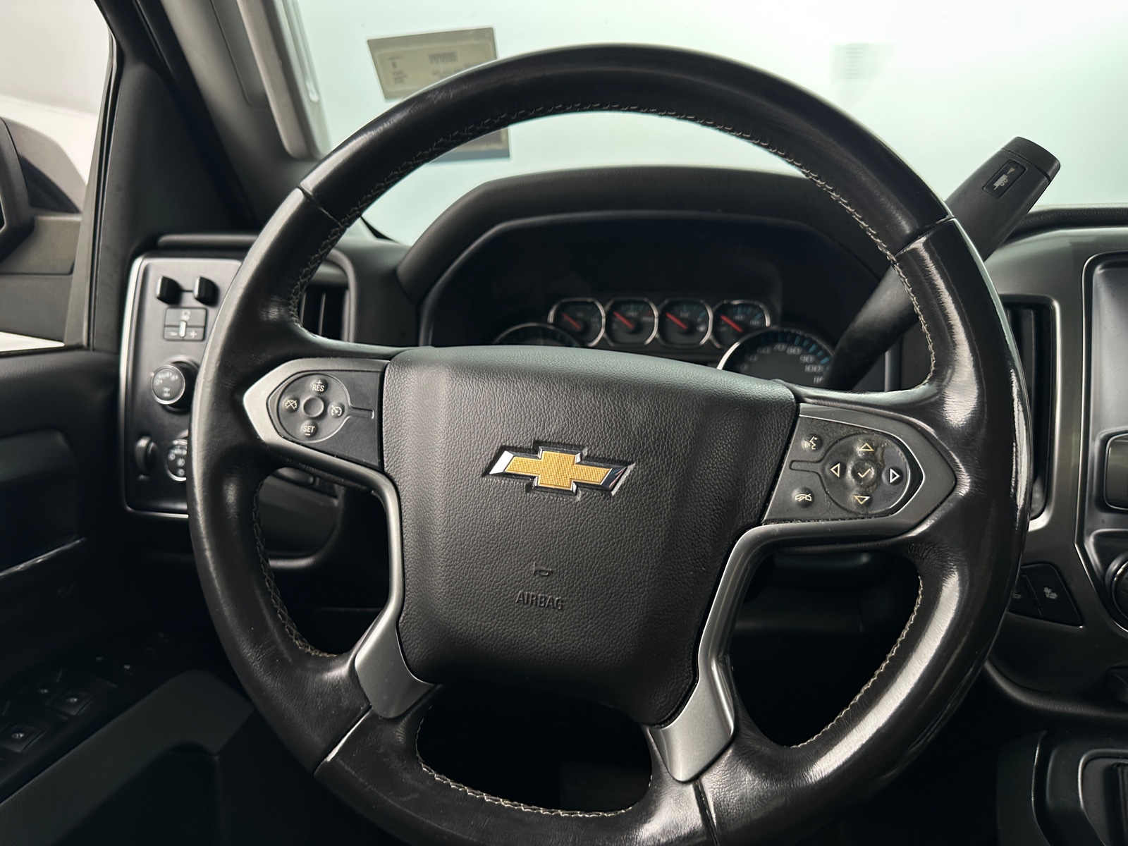 Thumbnail: 2018 Chevrolet Silverado 1500 - 5