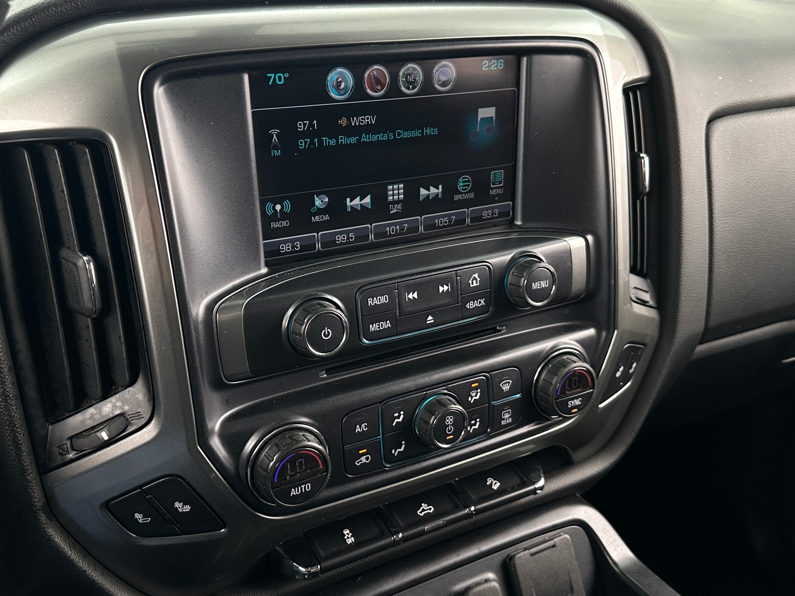 Thumbnail: 2018 Chevrolet Silverado 1500 - 4