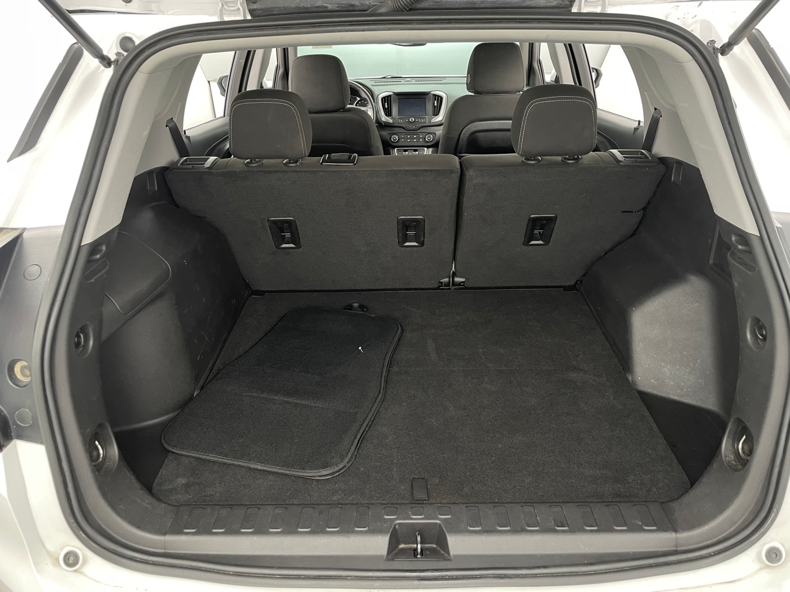 Thumbnail: 2024 GMC Terrain - 7