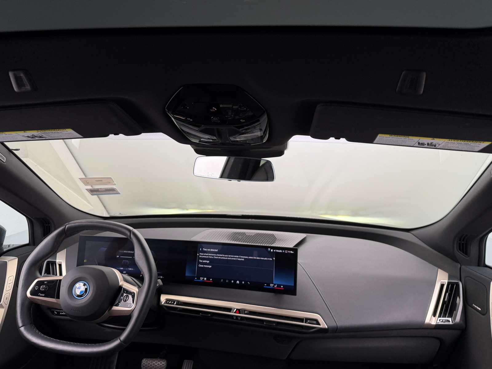 Thumbnail: 2025 BMW iX - 2