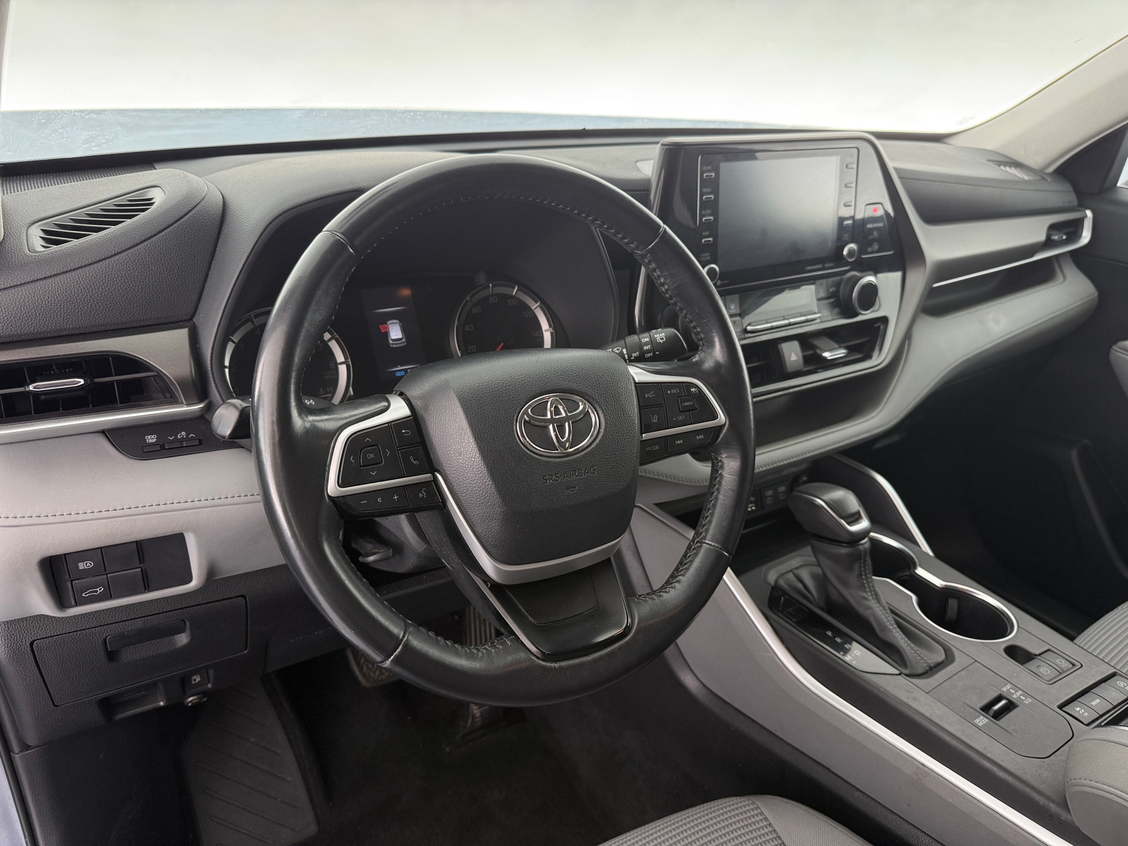 Thumbnail: 2022 Toyota Highlander - 5