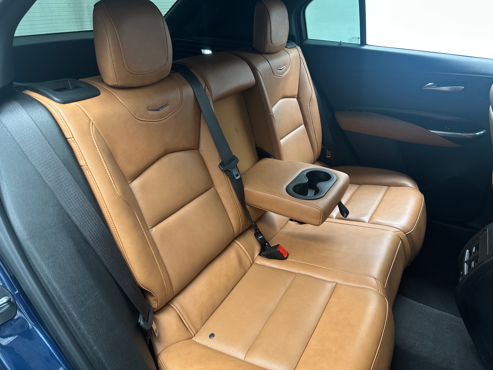 Thumbnail: 2021 Cadillac XT4 - 5