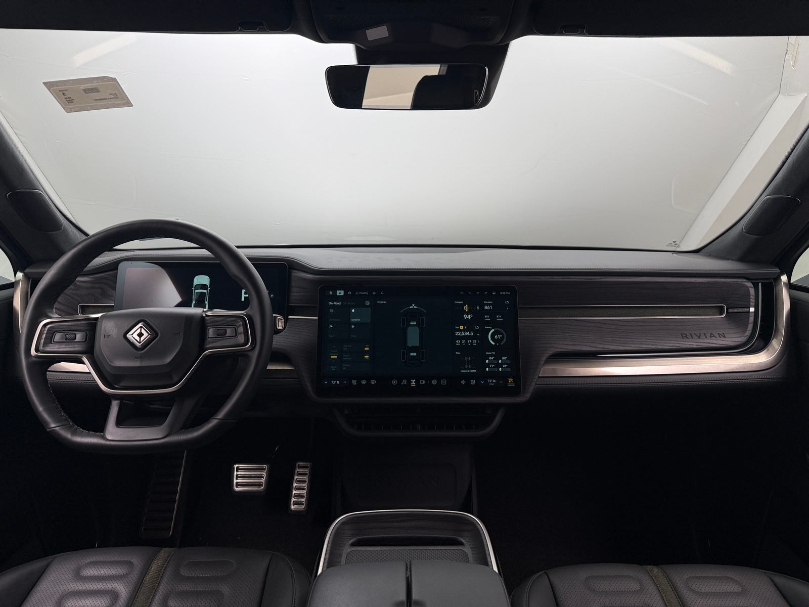 Thumbnail: 2022 Rivian R1T - 2