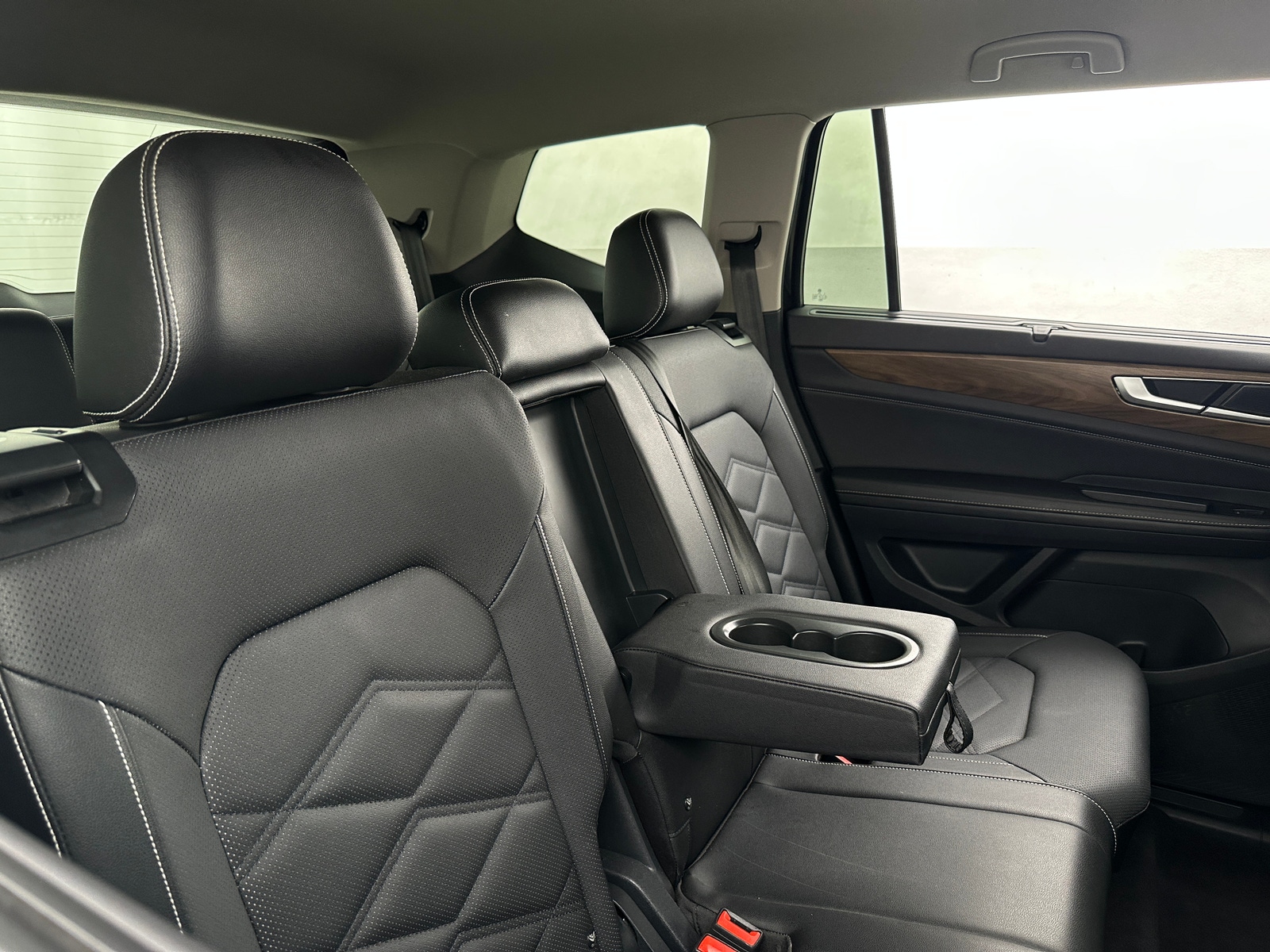 Thumbnail: 2025 Volkswagen Atlas - 5