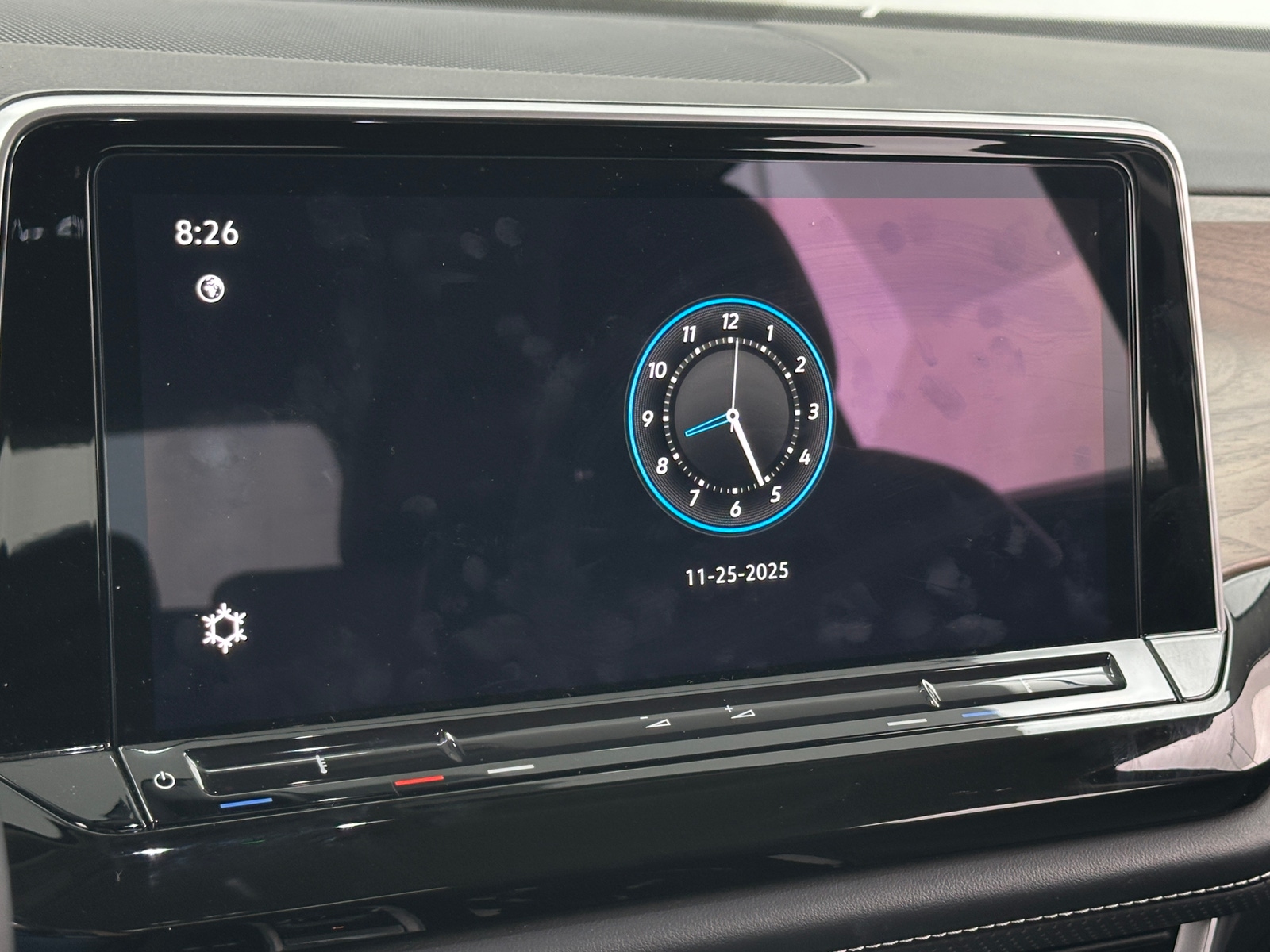 Thumbnail: 2025 Volkswagen Atlas - 3