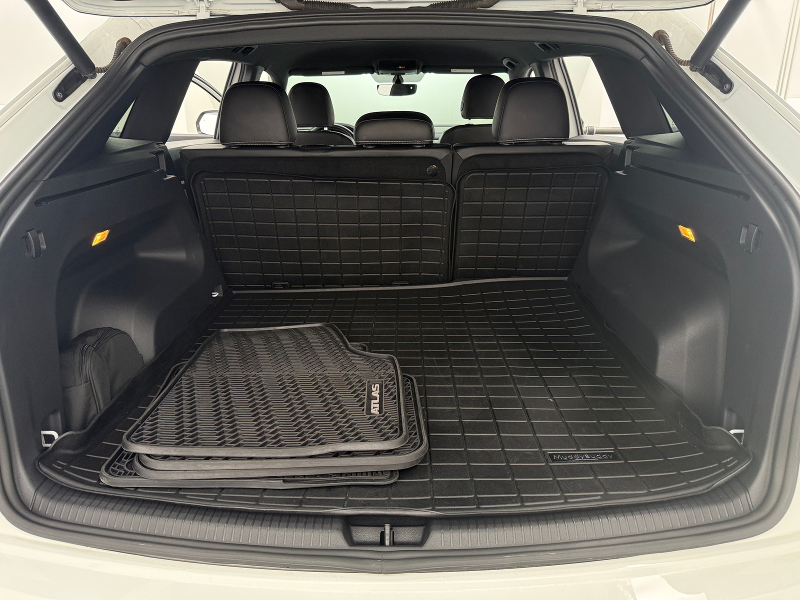 Thumbnail: 2021 Volkswagen Atlas - 6