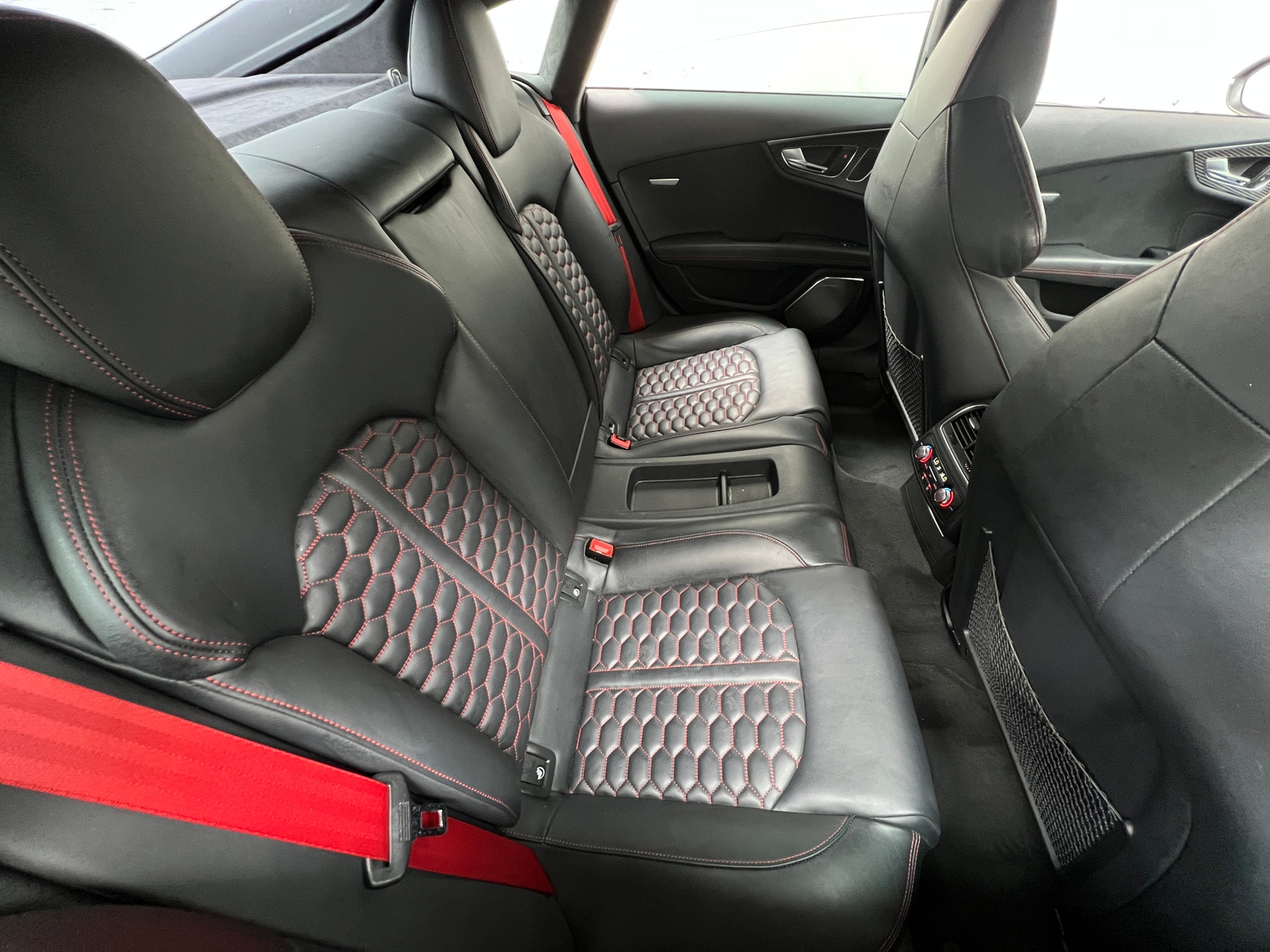 Thumbnail: 2015 Audi RS 7 - 5