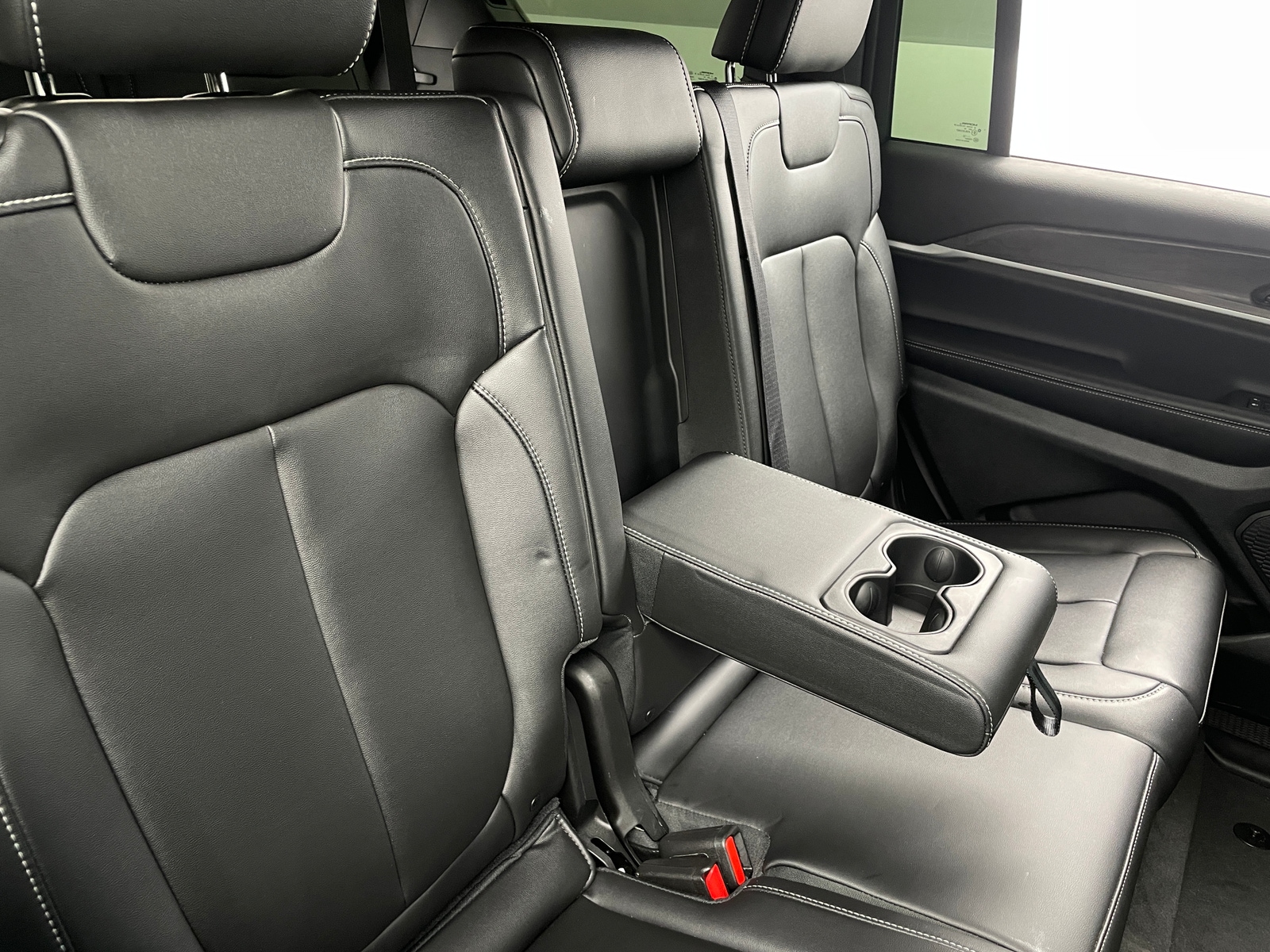 Thumbnail: 2025 Jeep Grand Cherokee L - 5