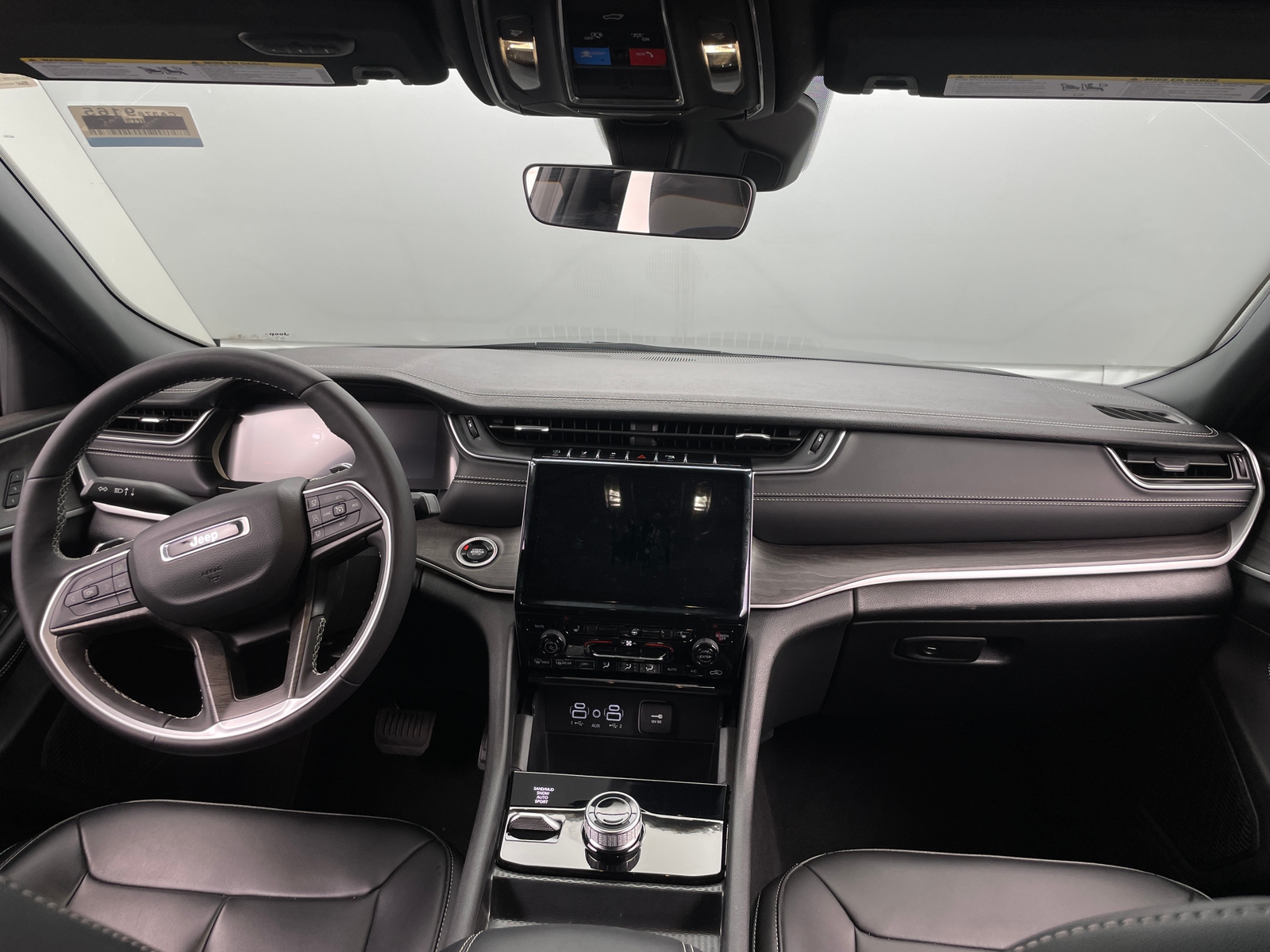 Thumbnail: 2025 Jeep Grand Cherokee L - 2