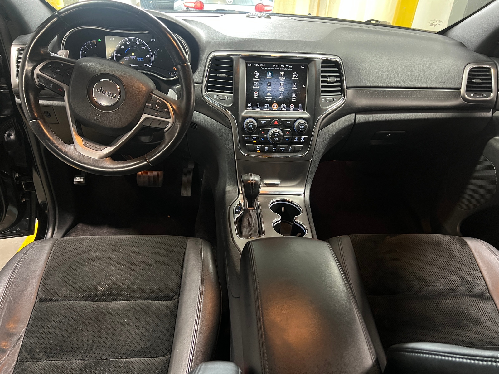 Thumbnail: 2017 Jeep Grand Cherokee - 2