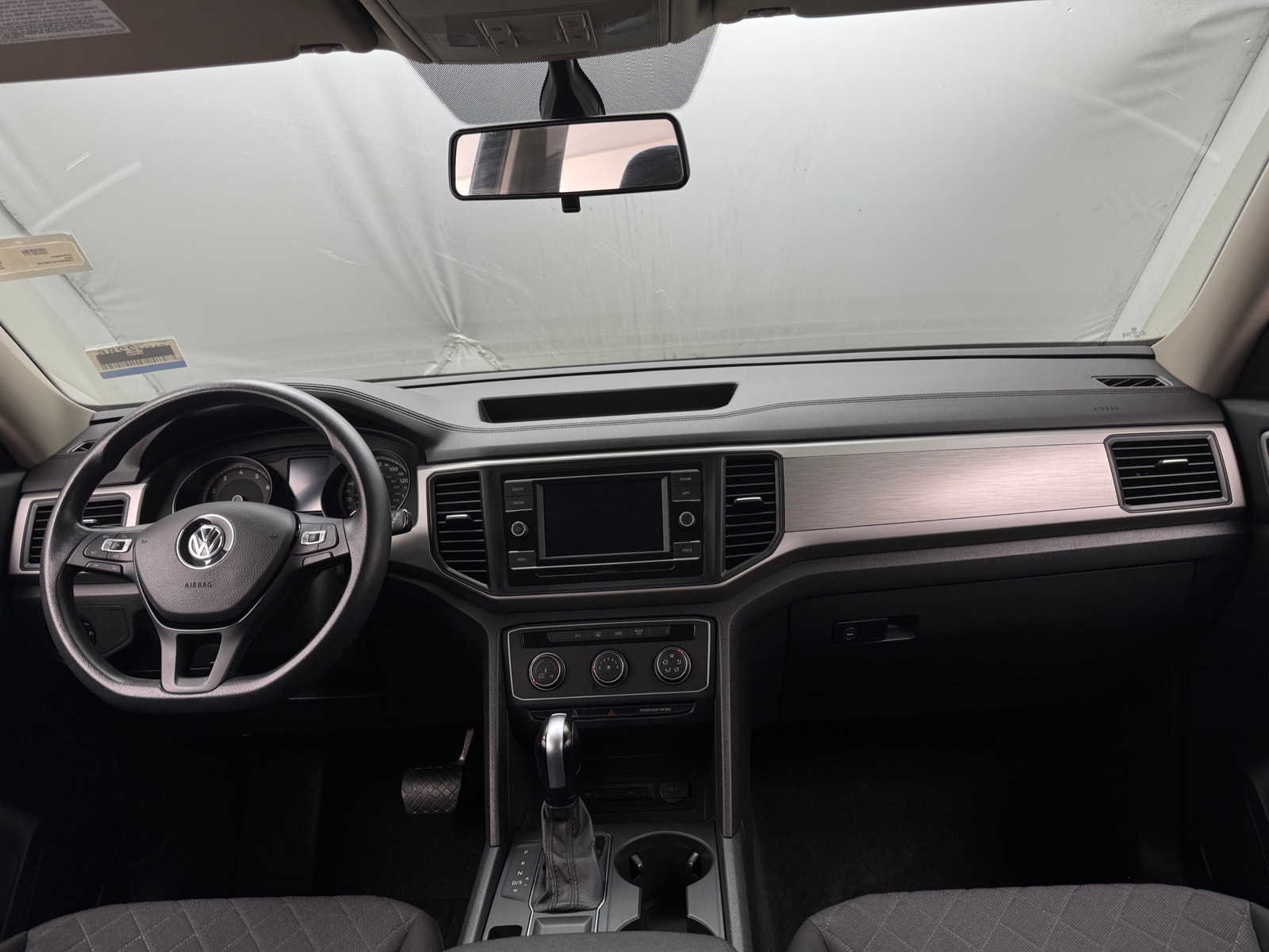 Thumbnail: 2020 Volkswagen Atlas - 3