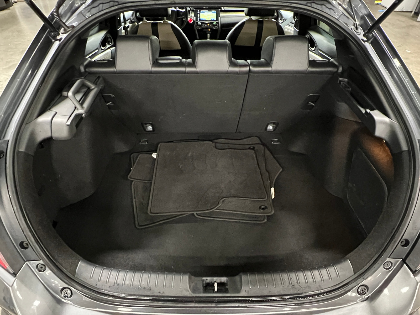 Thumbnail: 2018 Honda Civic - 6