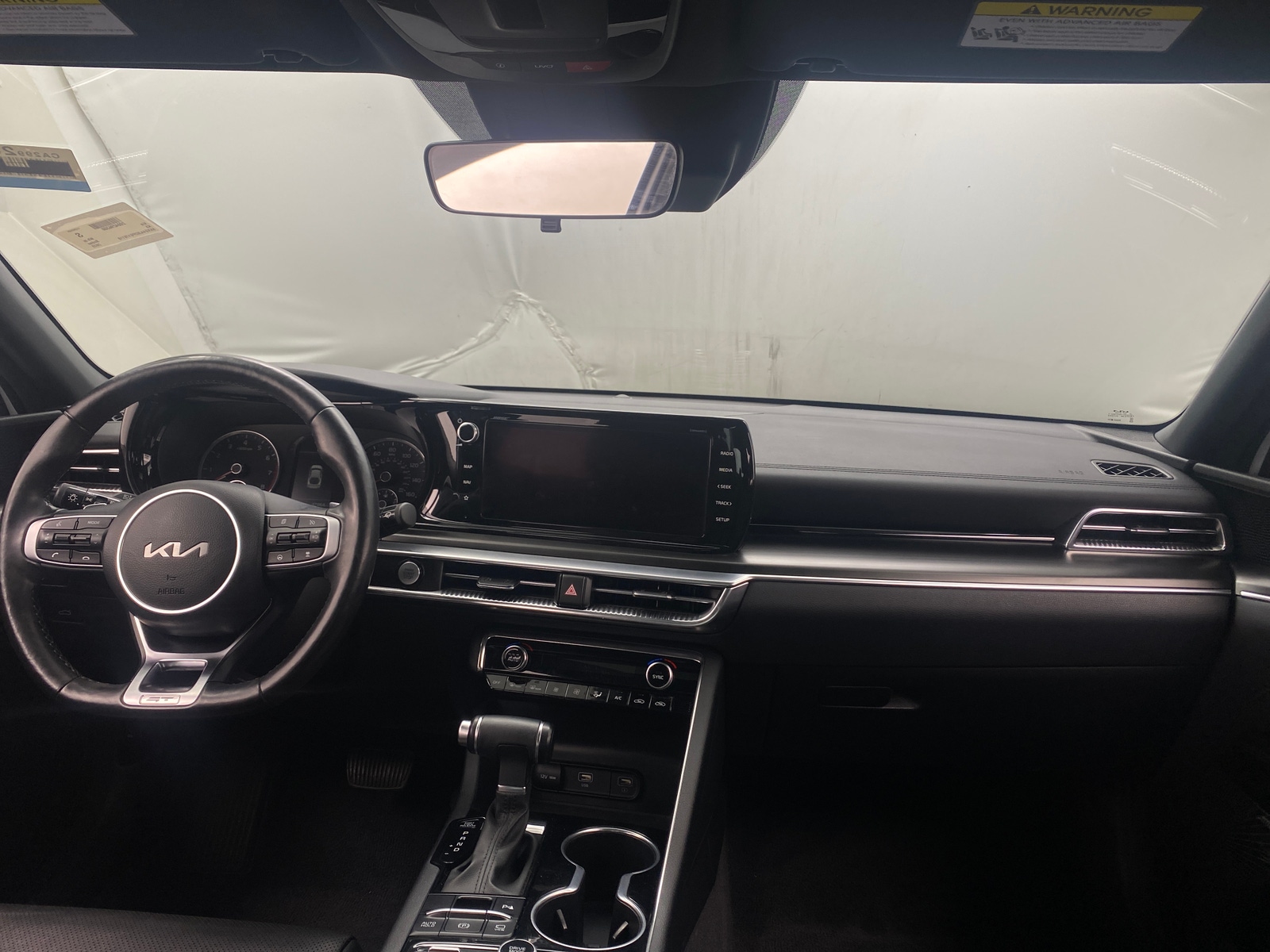 Thumbnail: 2023 Kia K5 - 2