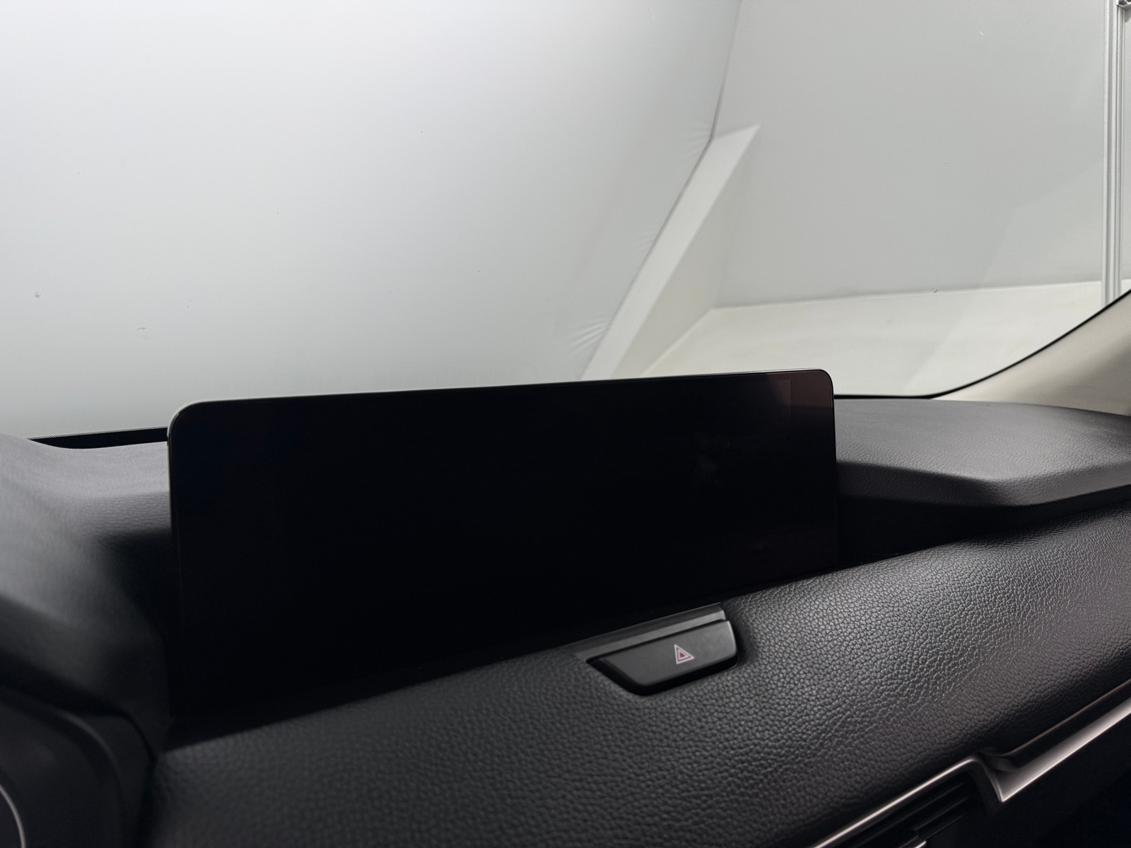 Thumbnail: 2025 Mazda CX-70 - 3