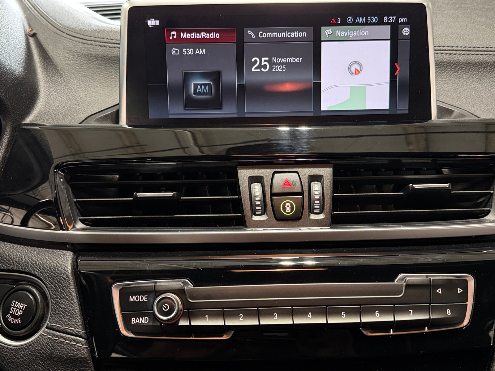 Thumbnail: 2021 BMW X1 - 4