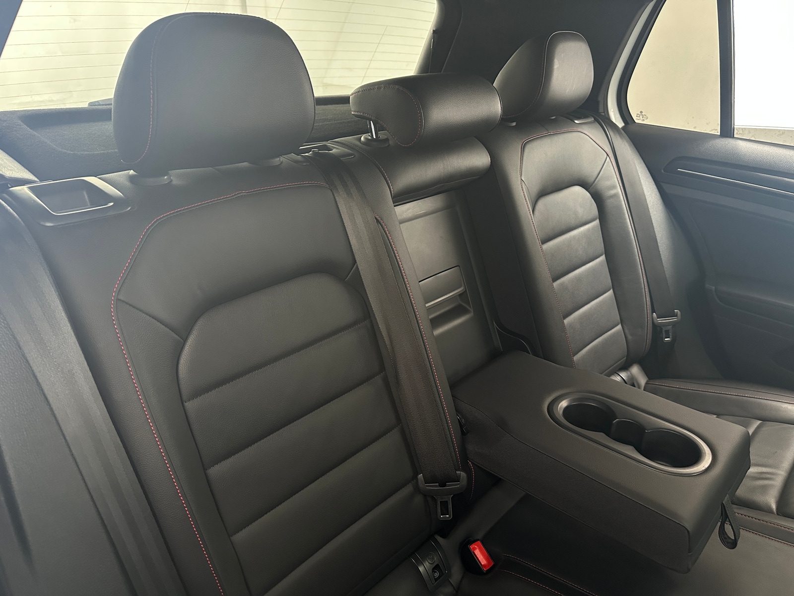 Thumbnail: 2017 Volkswagen Golf - 6