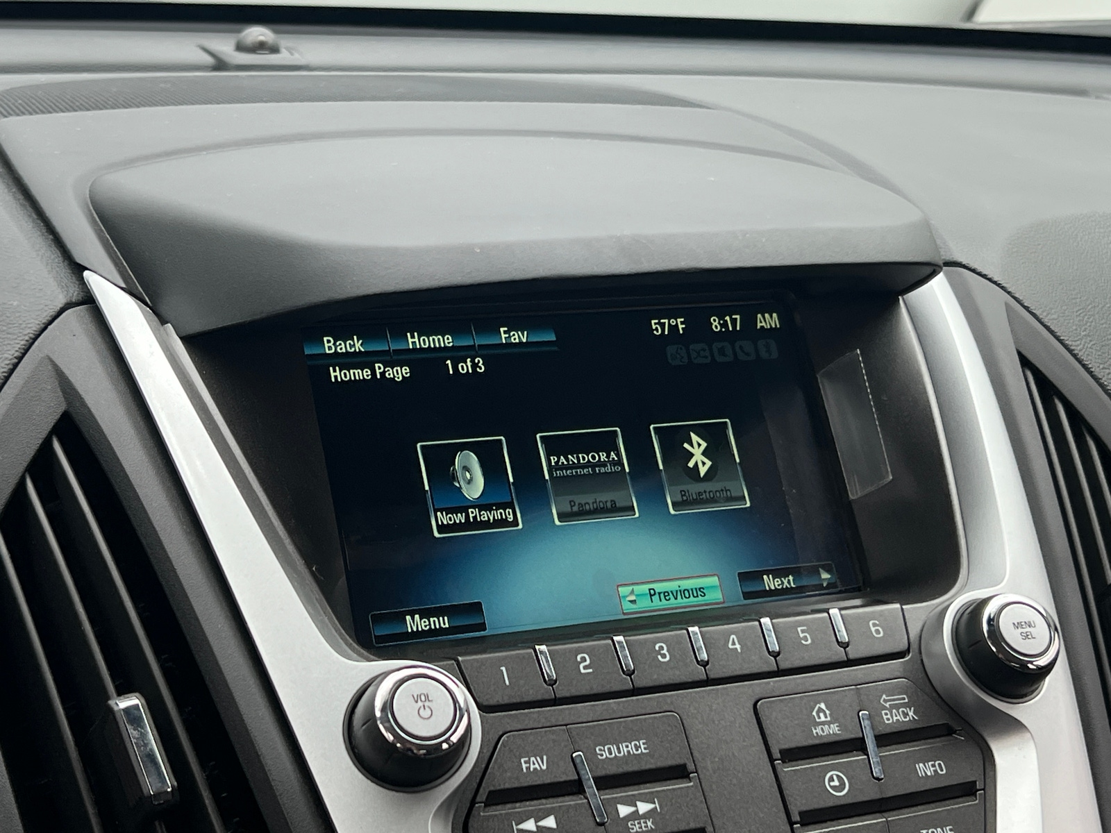 Thumbnail: 2017 Chevrolet Equinox - 4