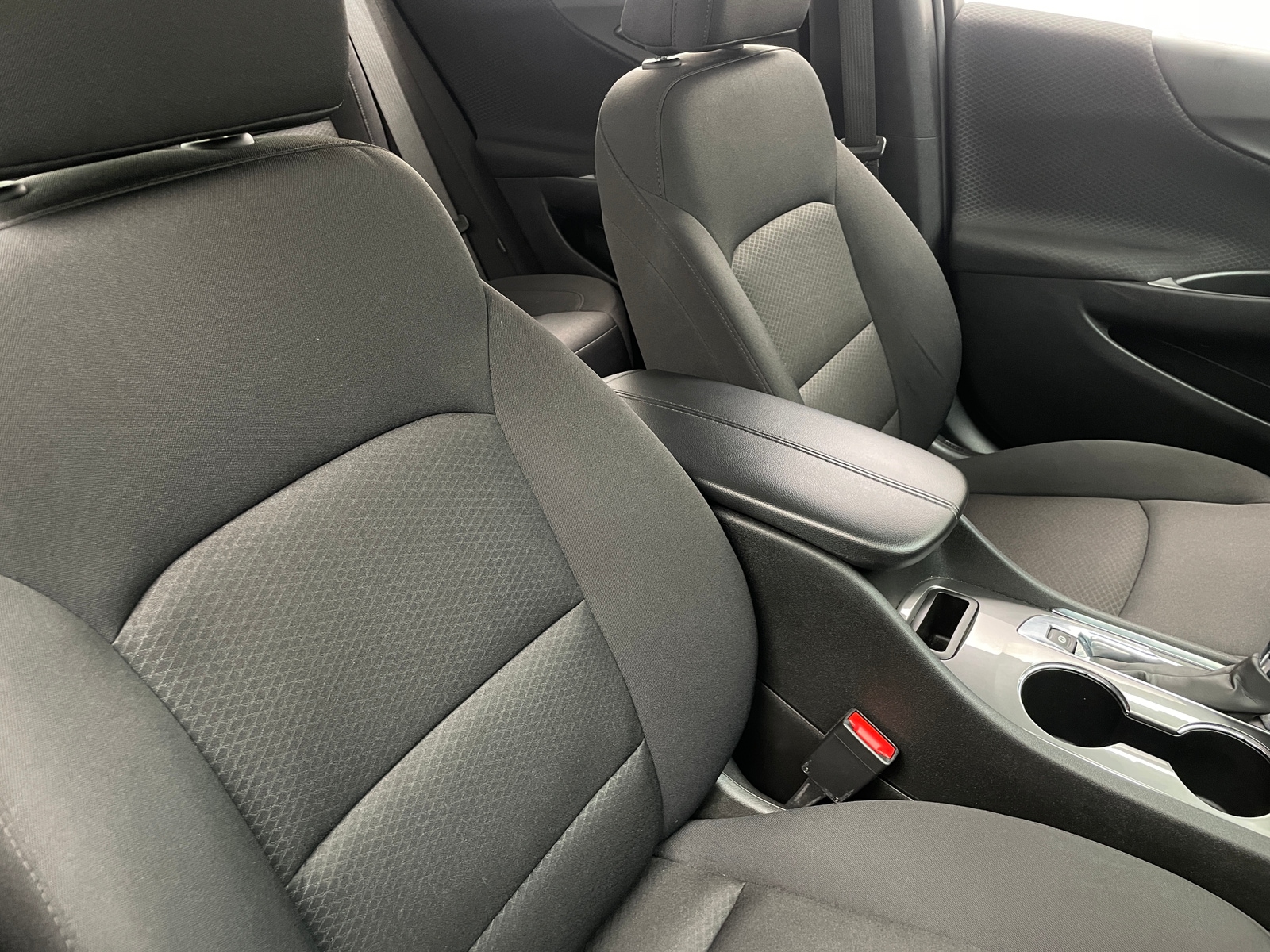 Thumbnail: 2024 Chevrolet Malibu - 2