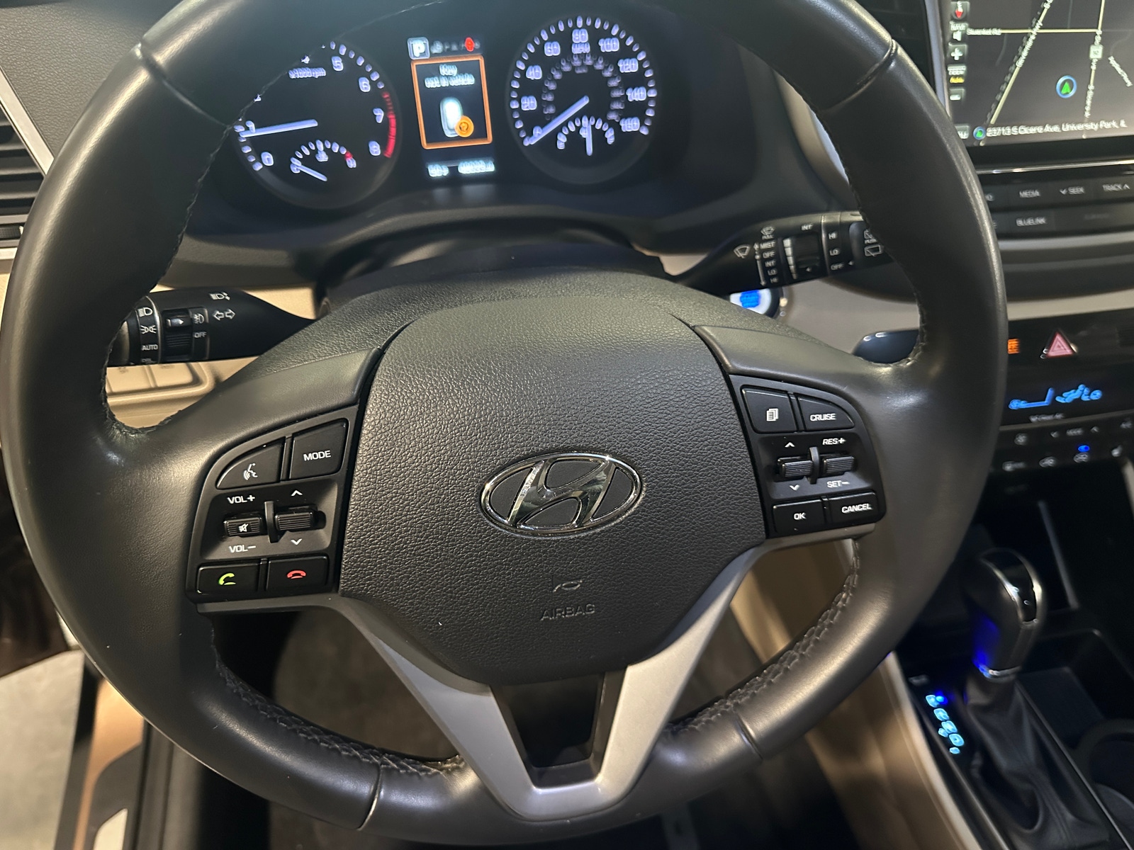 Thumbnail: 2017 Hyundai Tucson - 4