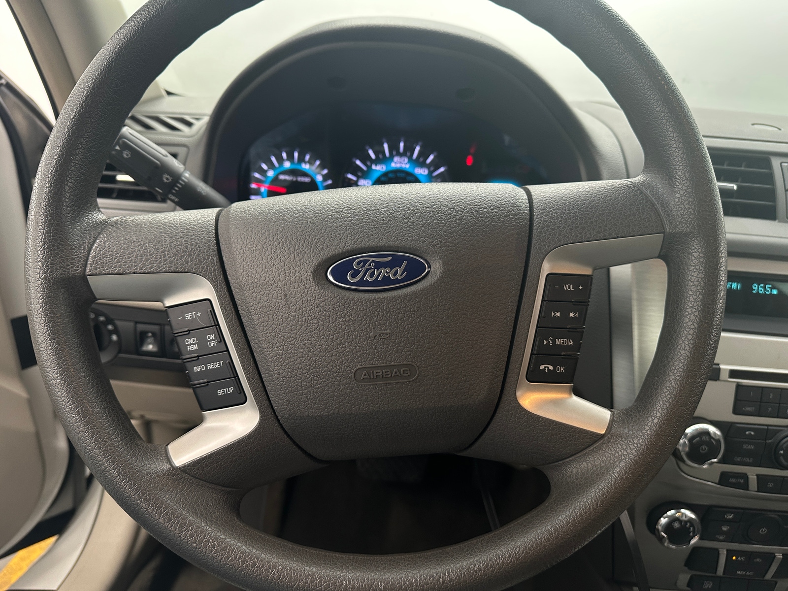 Thumbnail: 2012 Ford Fusion - 5