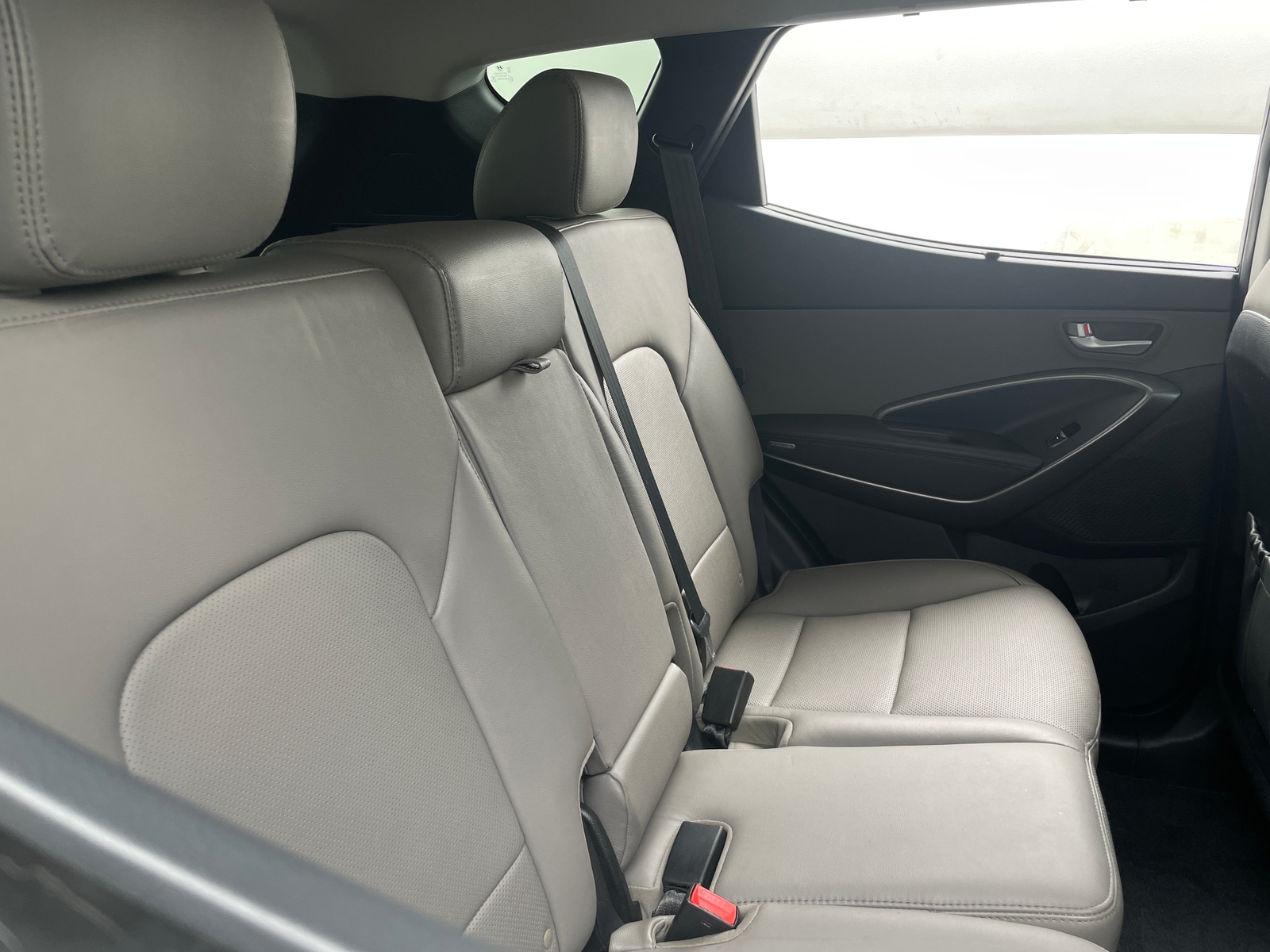 Thumbnail: 2017 Hyundai Santa Fe - 5