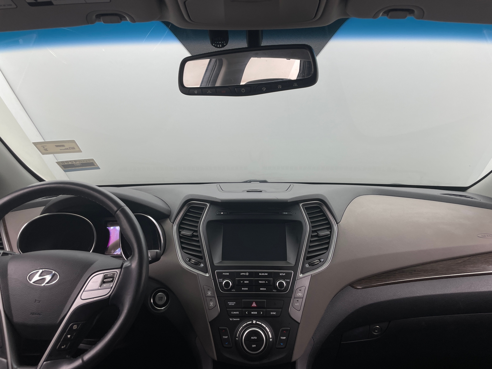 Thumbnail: 2017 Hyundai Santa Fe - 2