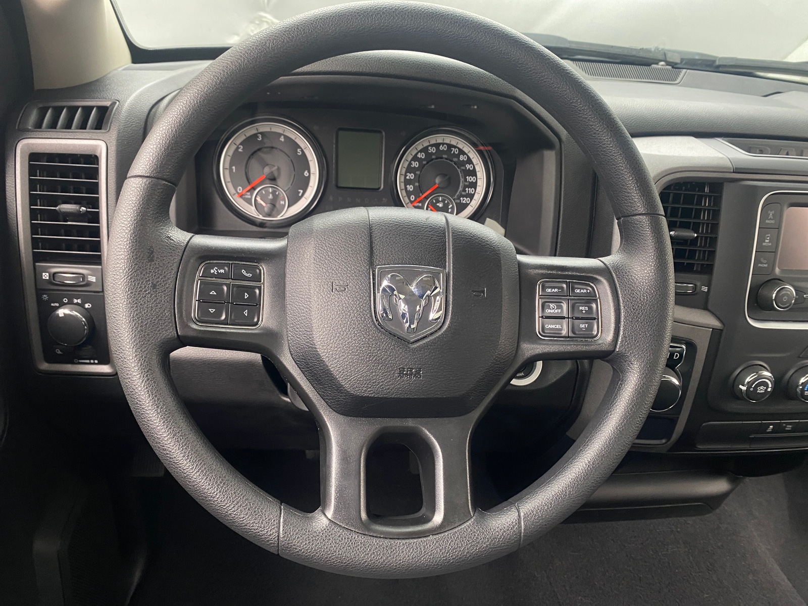 Thumbnail: 2021 RAM 1500 Classic - 5