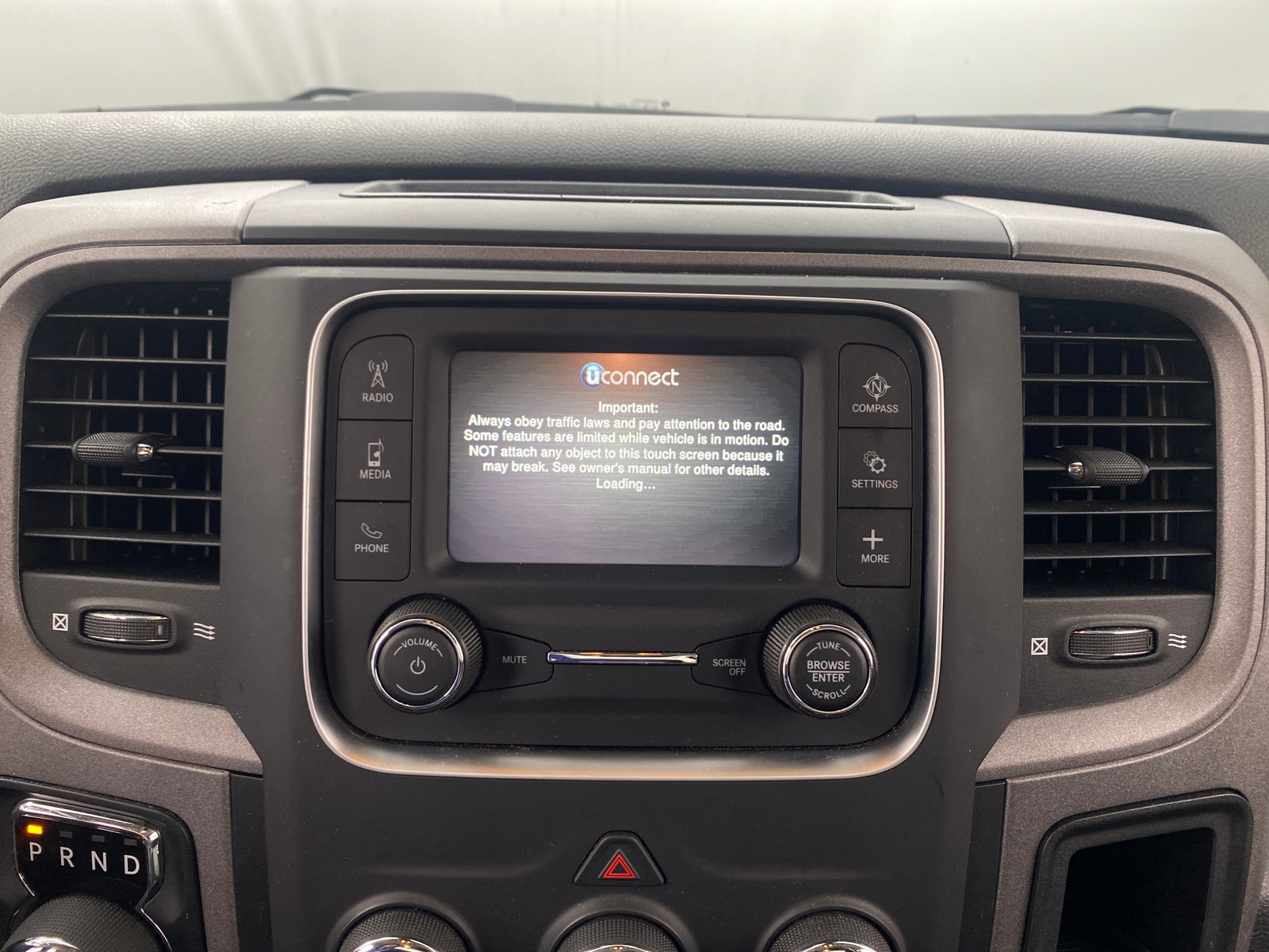 Thumbnail: 2021 RAM 1500 Classic - 4