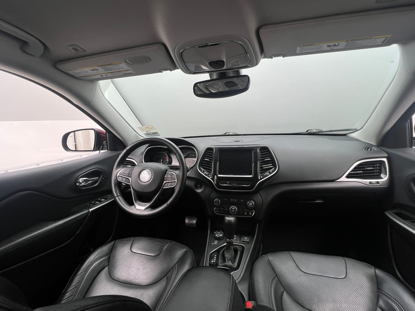 Thumbnail: 2019 Jeep Cherokee - 2