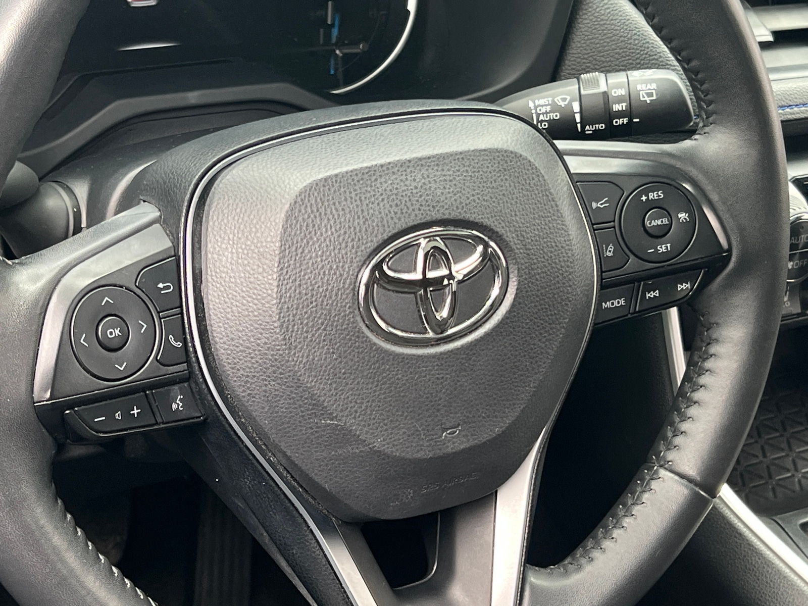 Thumbnail: 2023 Toyota RAV4 - 5