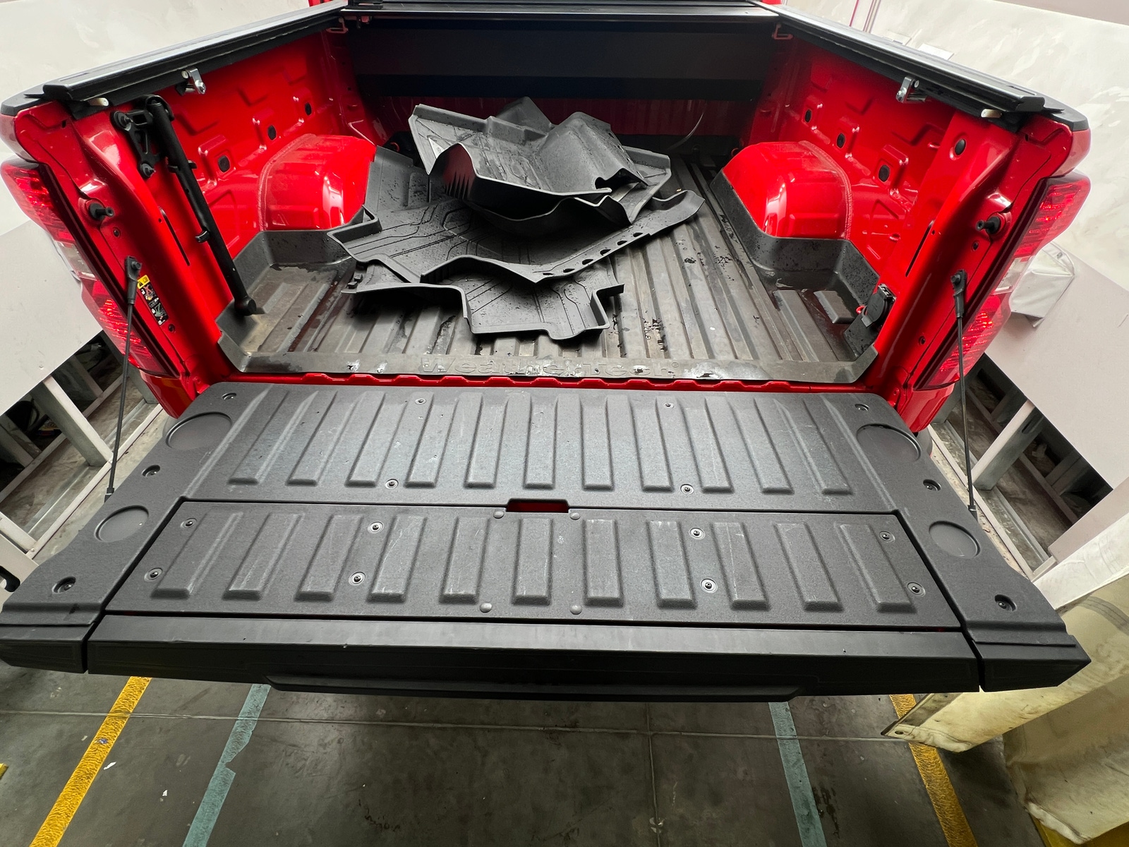 Thumbnail: 2024 Chevrolet Silverado 1500 - 7