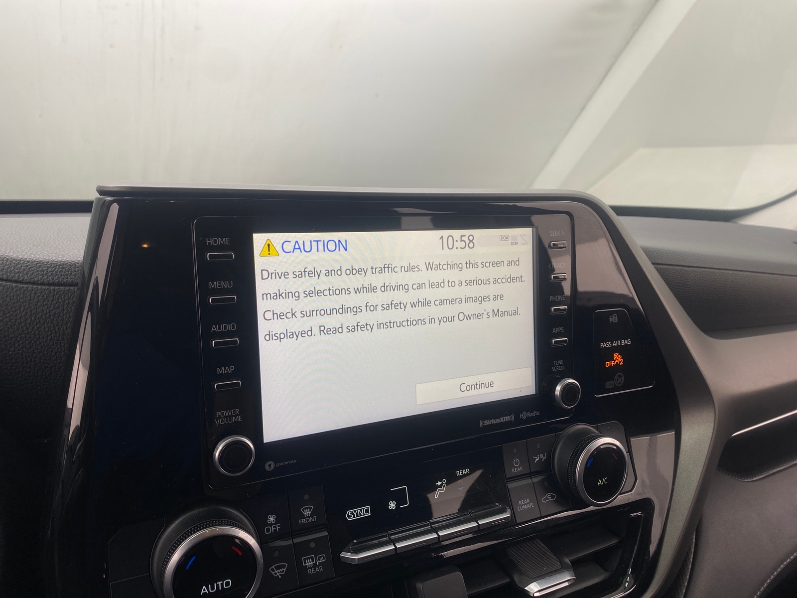 Thumbnail: 2021 Toyota Highlander - 4