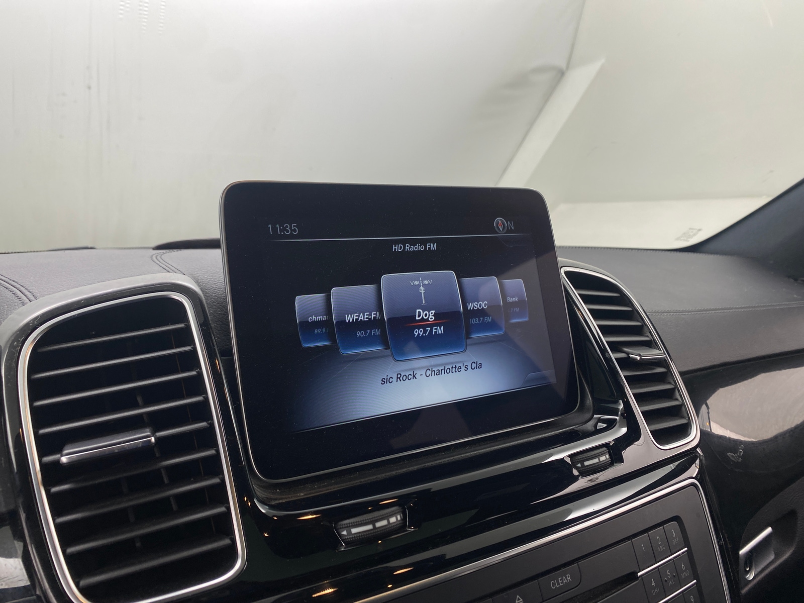 Thumbnail: 2019 Mercedes-Benz GLE - 3