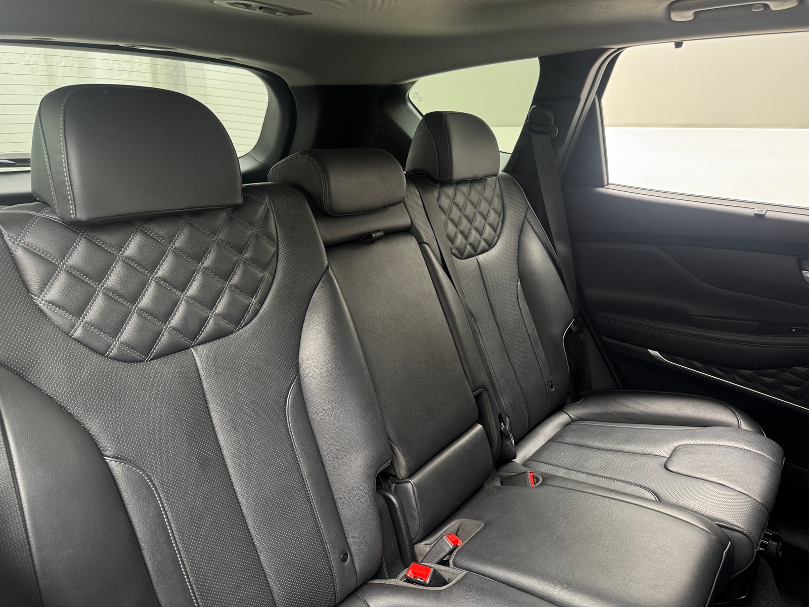 Thumbnail: 2022 Hyundai Santa Fe - 5