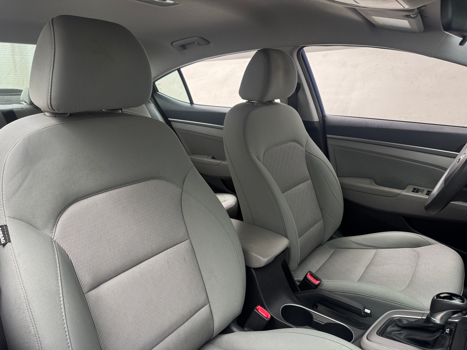 Thumbnail: 2017 Hyundai Elantra - 2