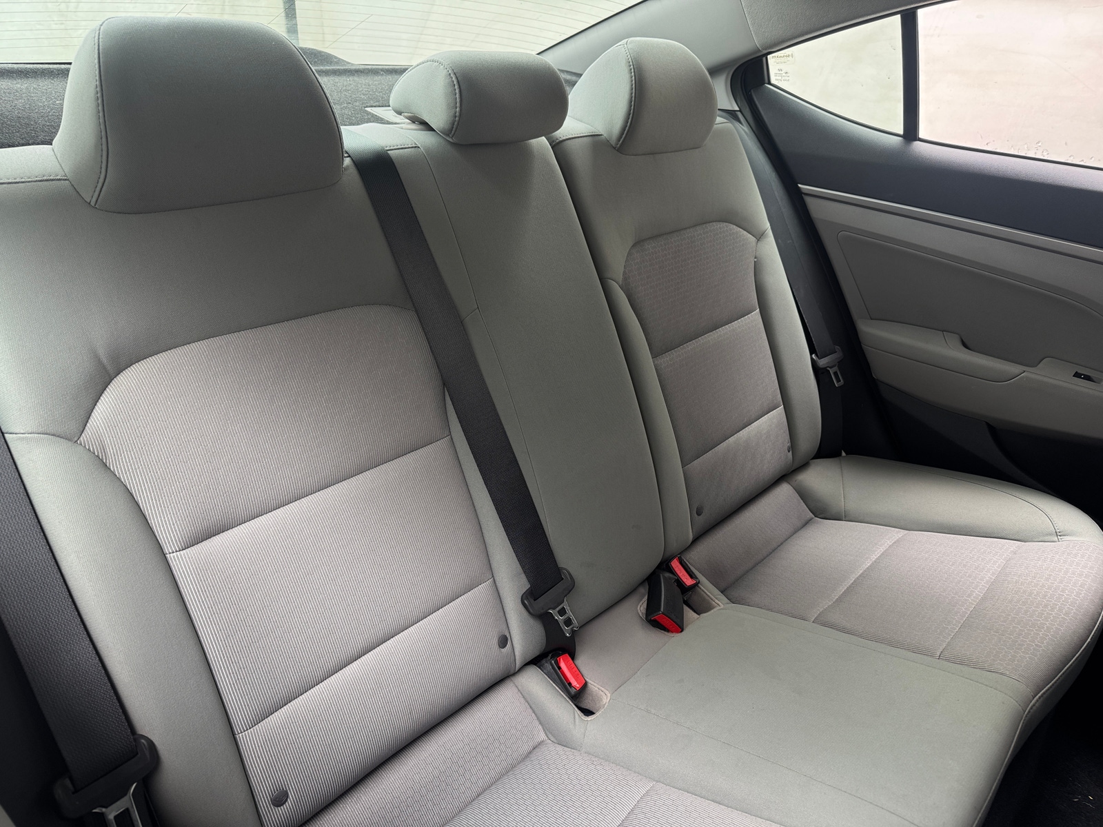 Thumbnail: 2017 Hyundai Elantra - 6