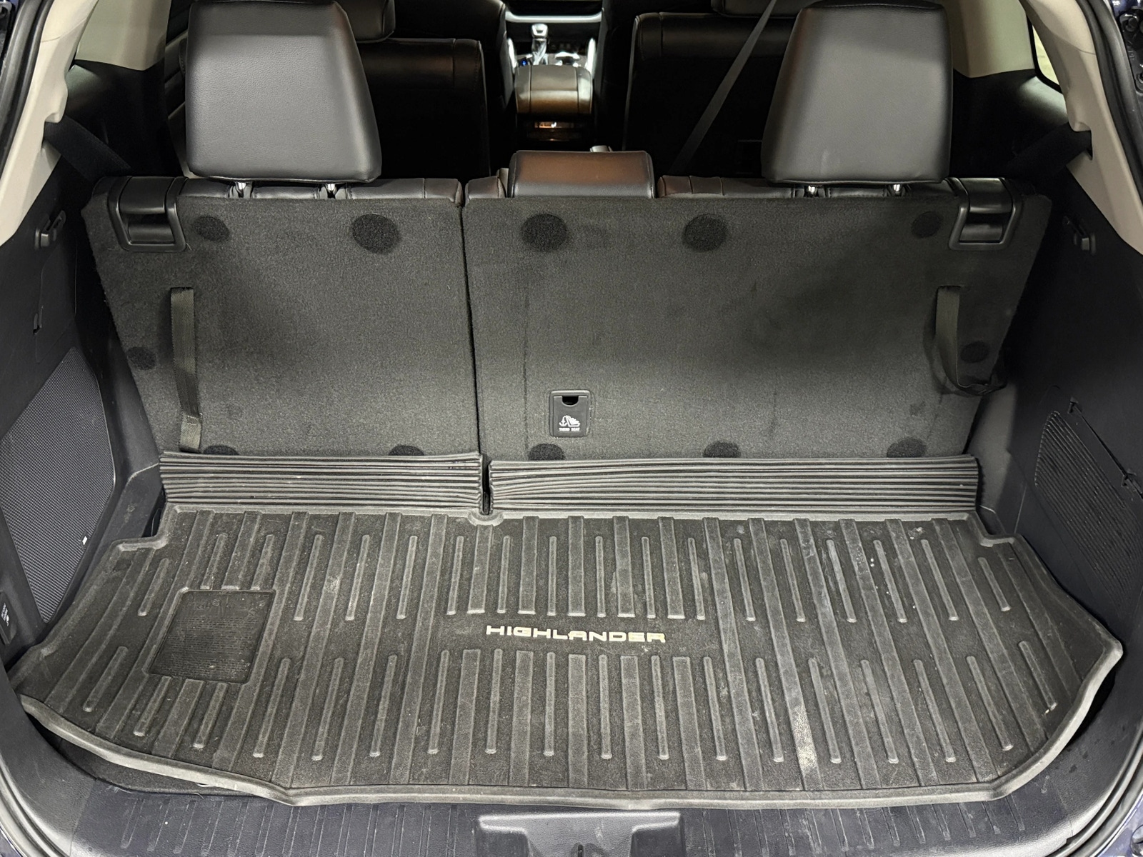 Thumbnail: 2020 Toyota Highlander - 6