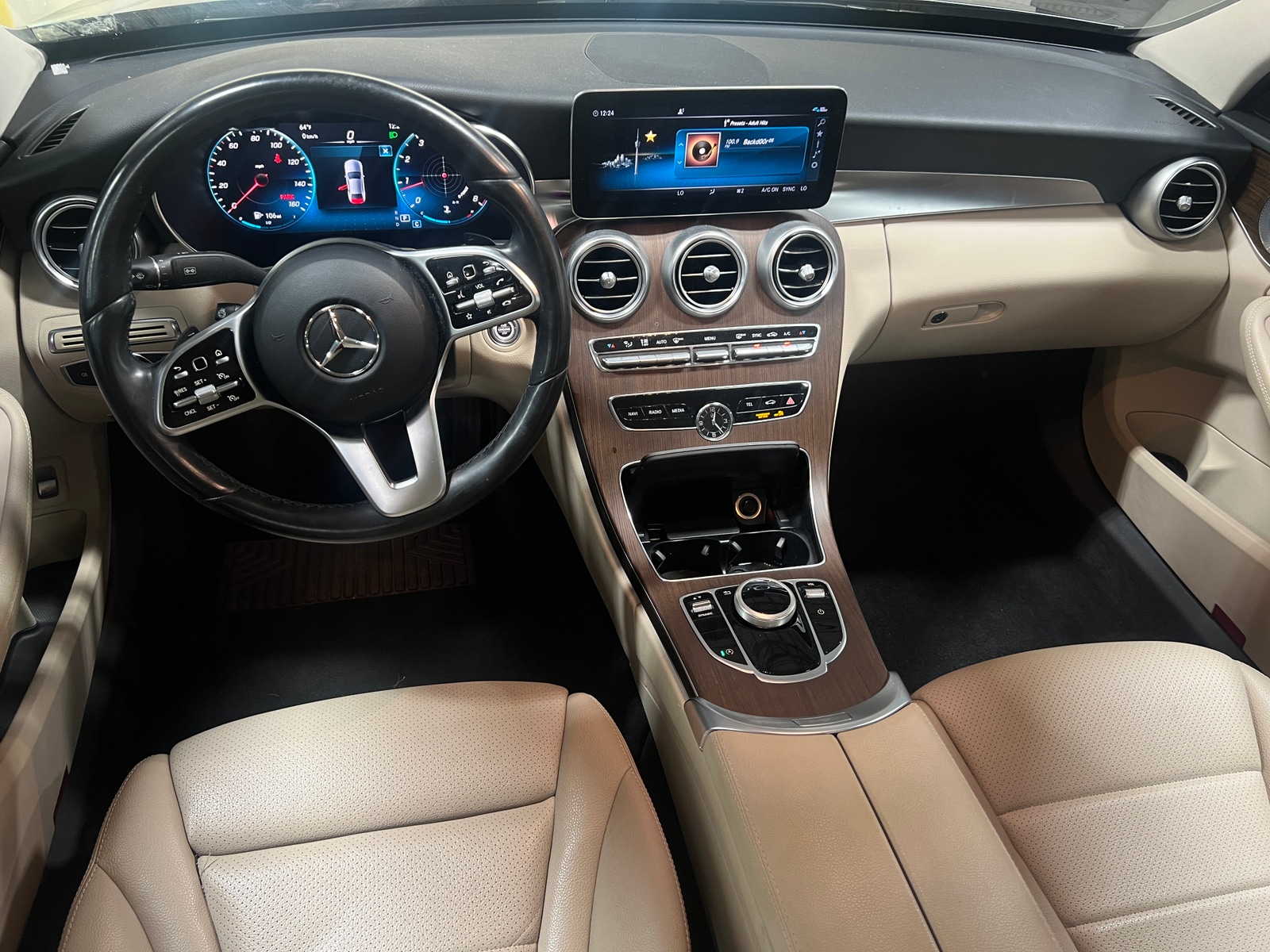 Thumbnail: 2021 Mercedes-Benz C-Class - 2