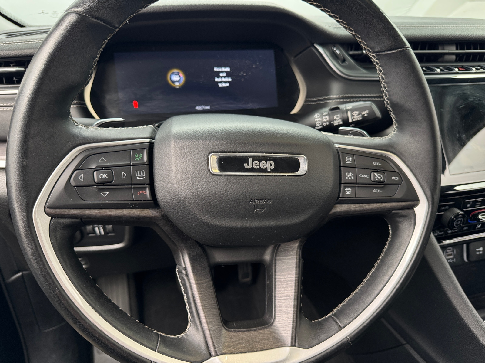 Thumbnail: 2021 Jeep Grand Cherokee L - 4