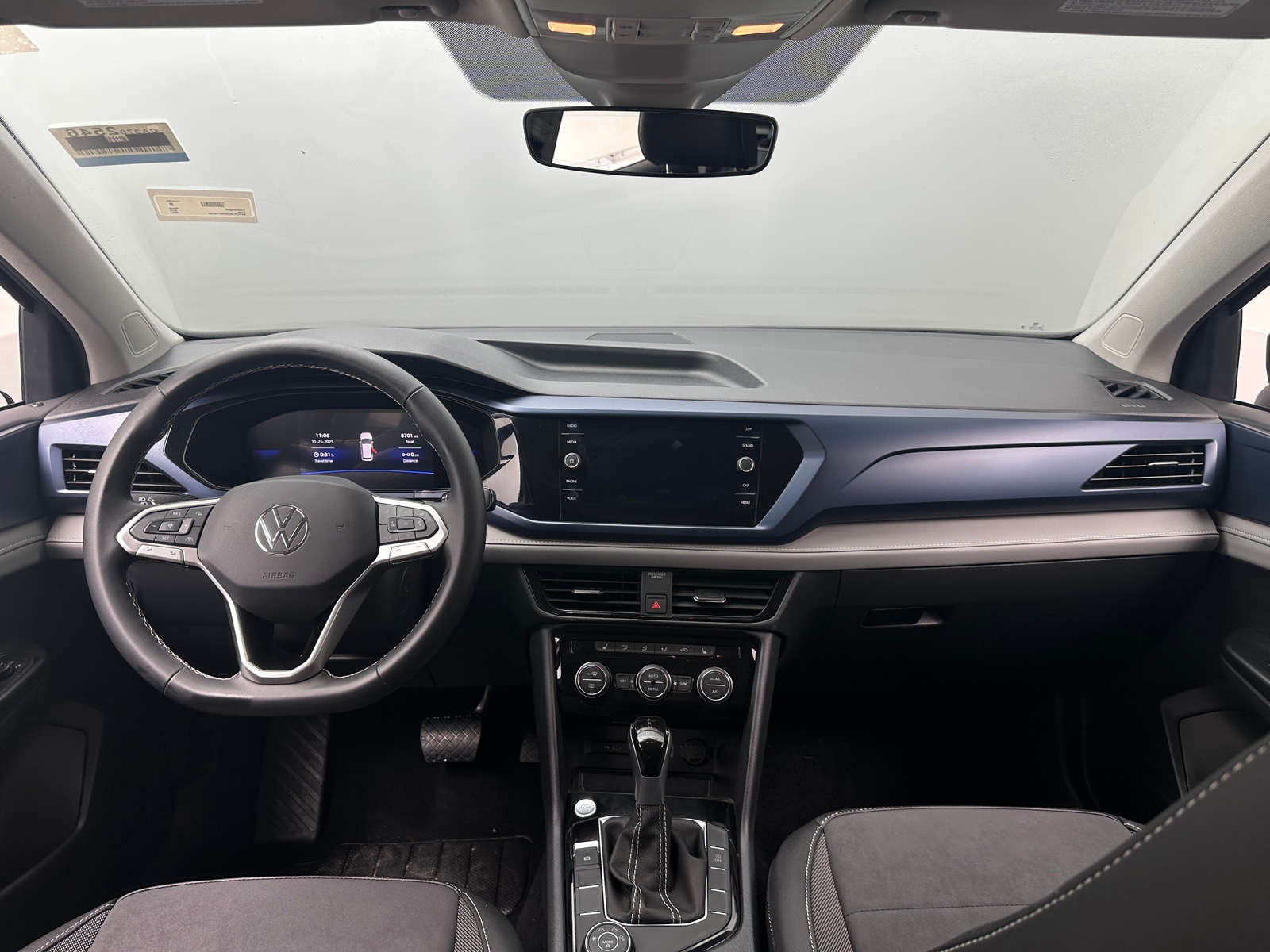 Thumbnail: 2024 Volkswagen Taos - 3