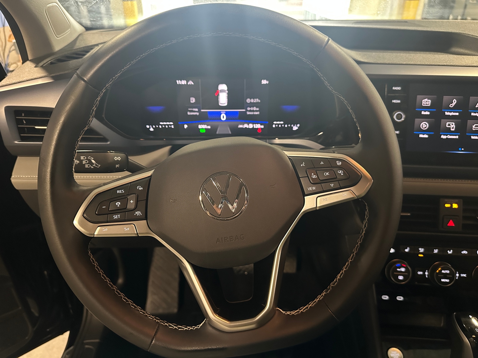 Thumbnail: 2024 Volkswagen Taos - 5