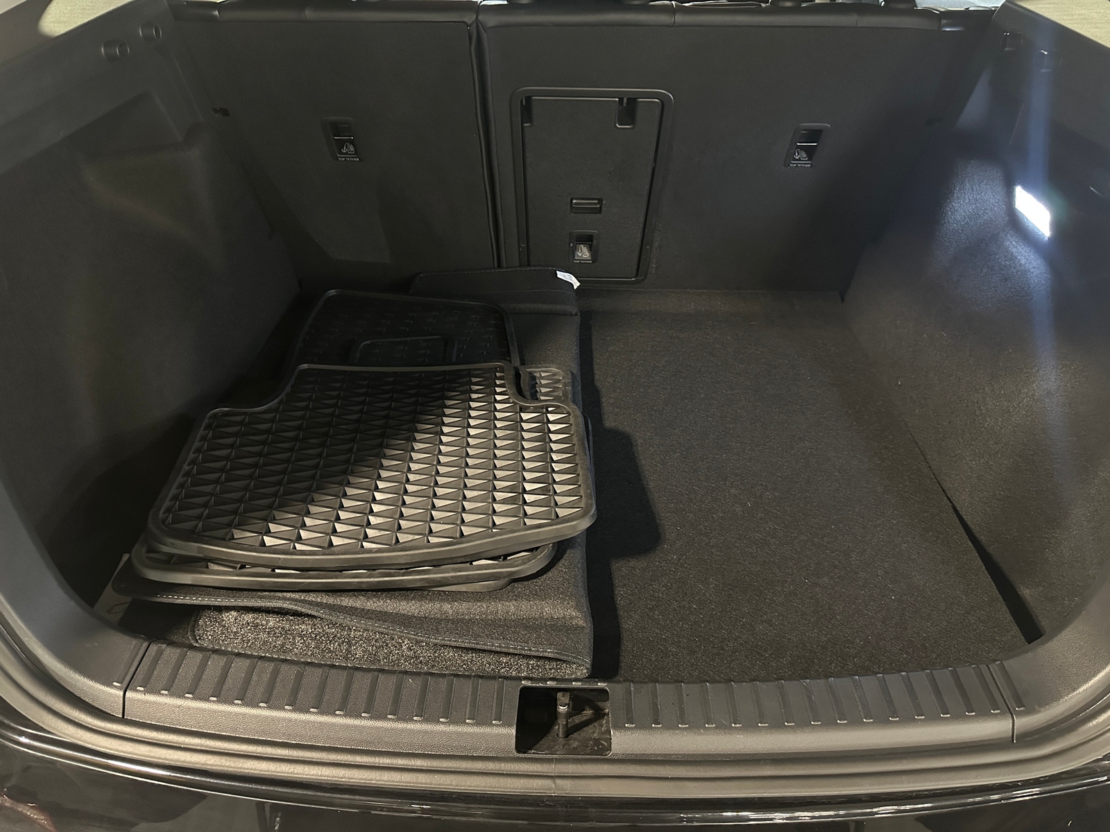 Thumbnail: 2024 Volkswagen Taos - 7