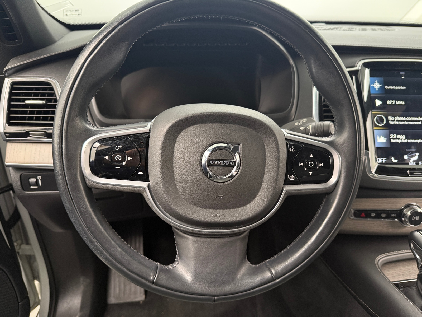 Thumbnail: 2020 Volvo XC90 - 4